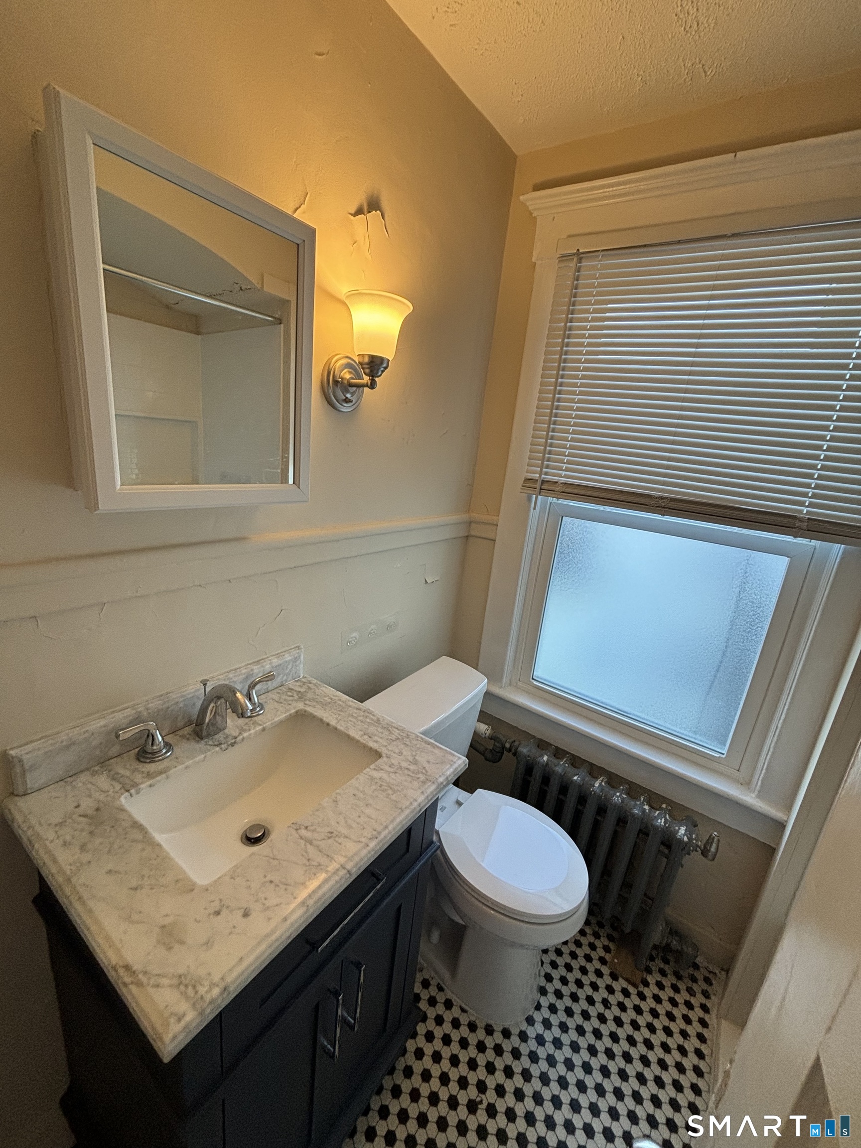 Photo 8 of 409 Main Street, Cromwell, CT