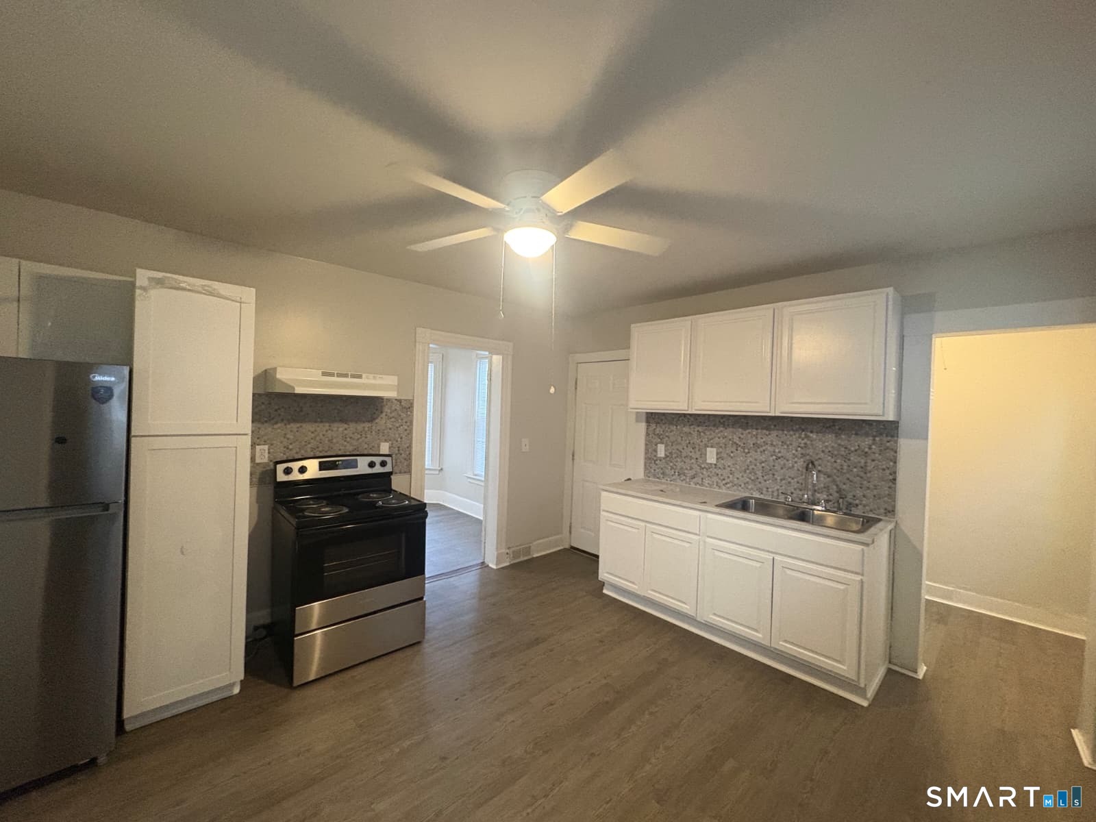 Photo 4 of 56 Dorman Street, New Haven, CT