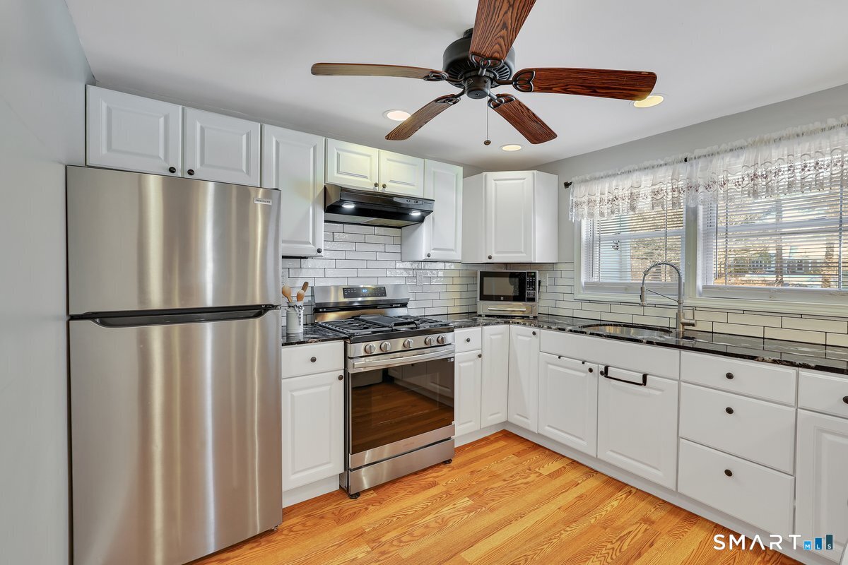 Photo 6 of 156 Reservoir Road, New Britain, CT