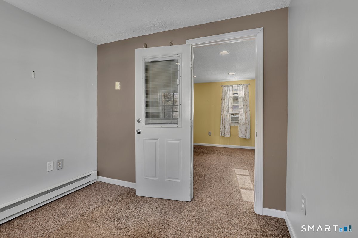 Photo 33 of 156 Reservoir Road, New Britain, CT