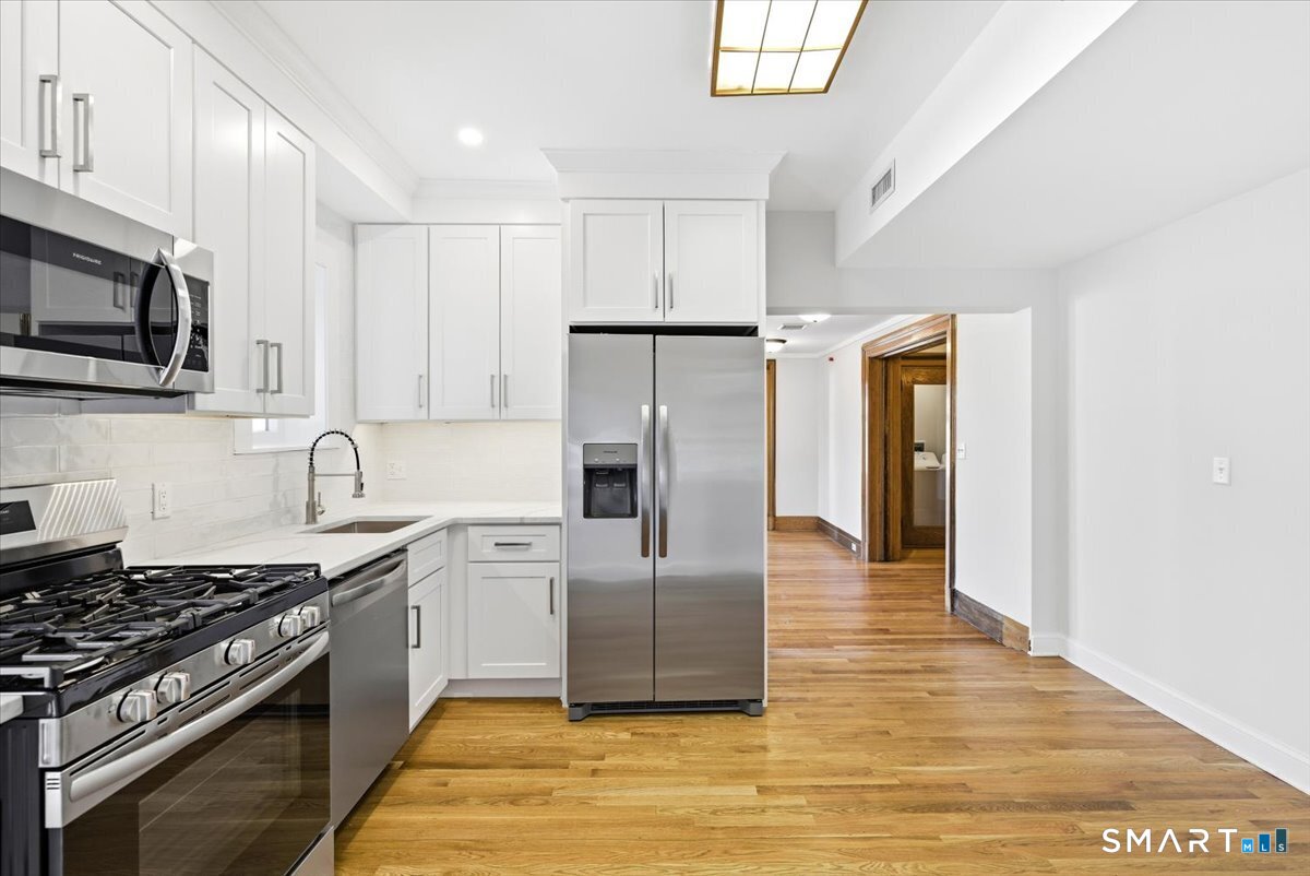 Photo 4 of 2750 Whitney Avenue, Hamden, CT