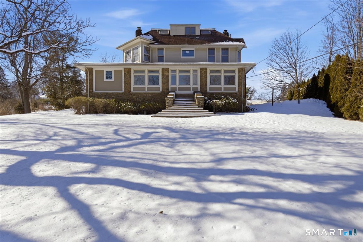 Photo 31 of 2750 Whitney Avenue, Hamden, CT