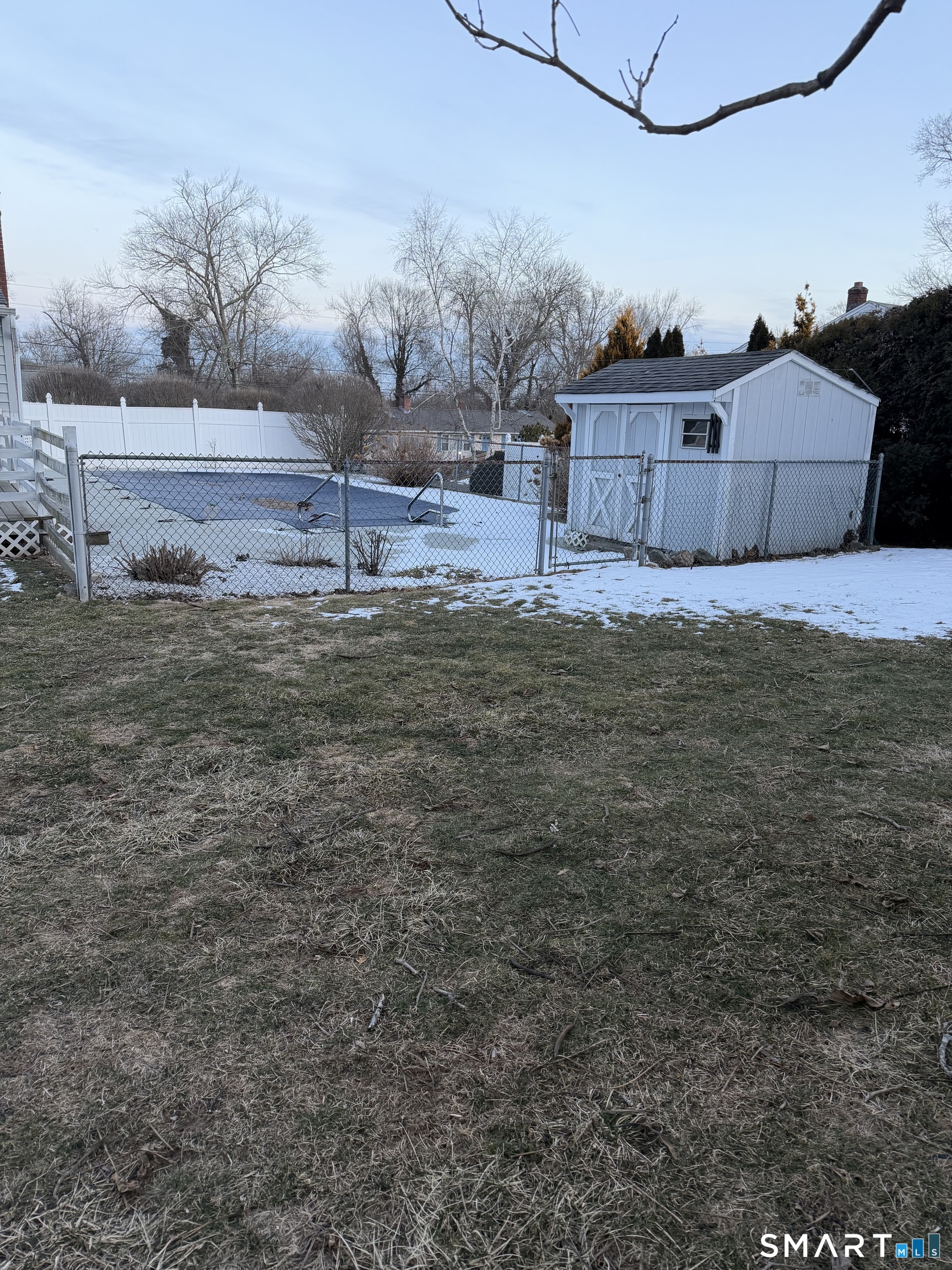 Homes for sale in Clinton, CT | 19 Evergreen Dr, Clinton, CT 06413 | MLS# 24146709