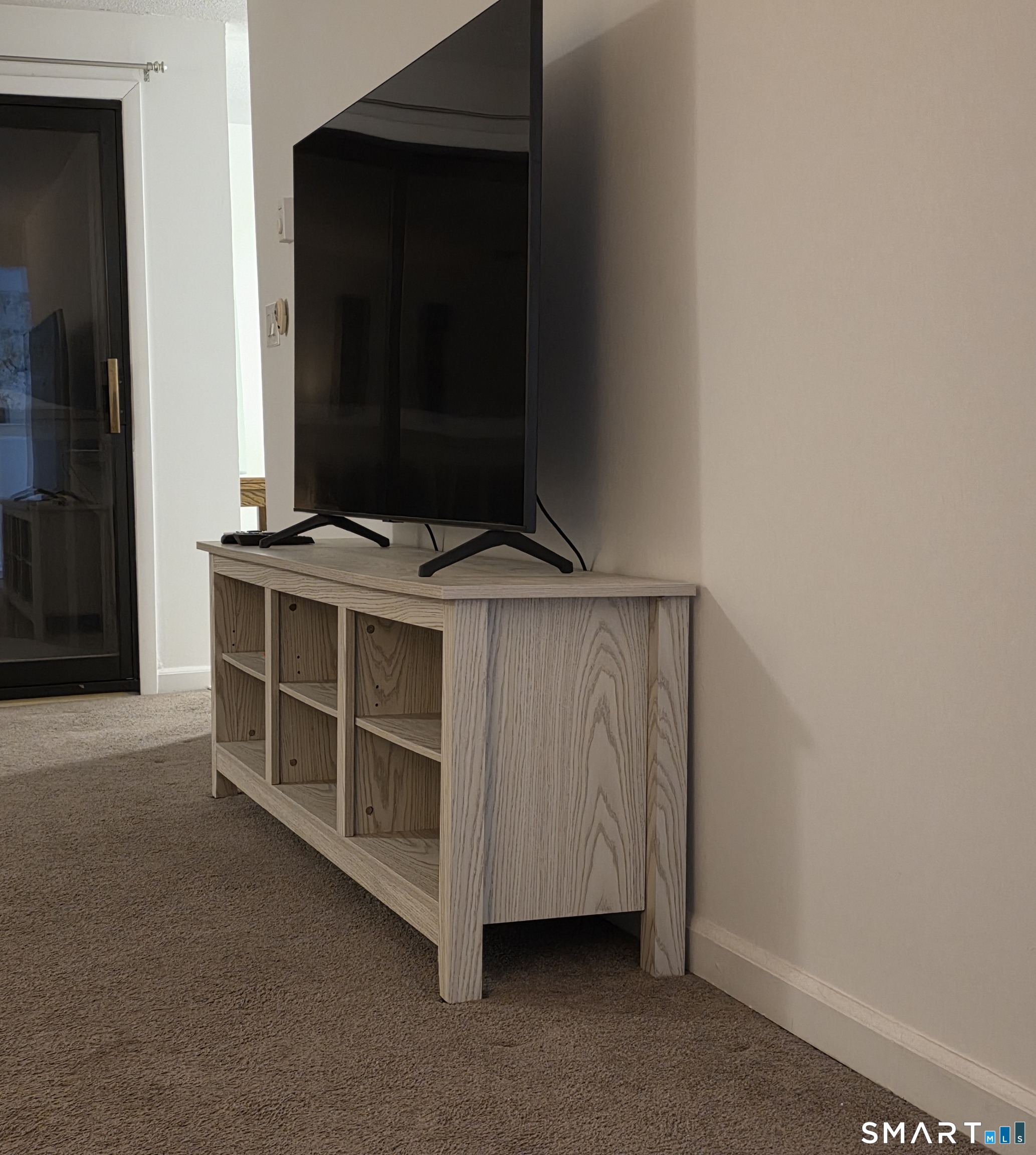 Photo 11 of 7 Padanaram Road, Danbury, CT