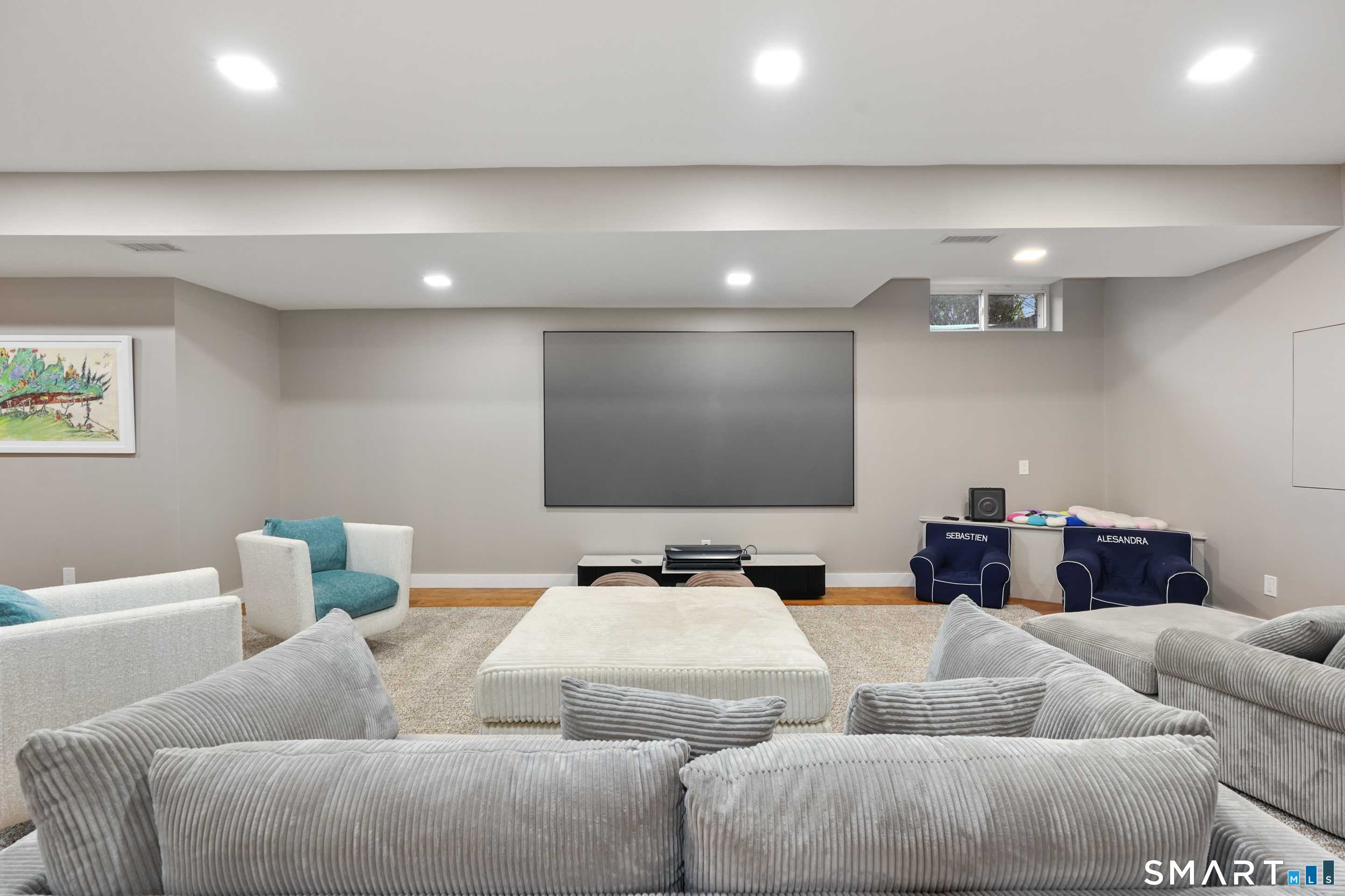 Photo 23 of 10 Wyckham Hill Lane, Greenwich, CT