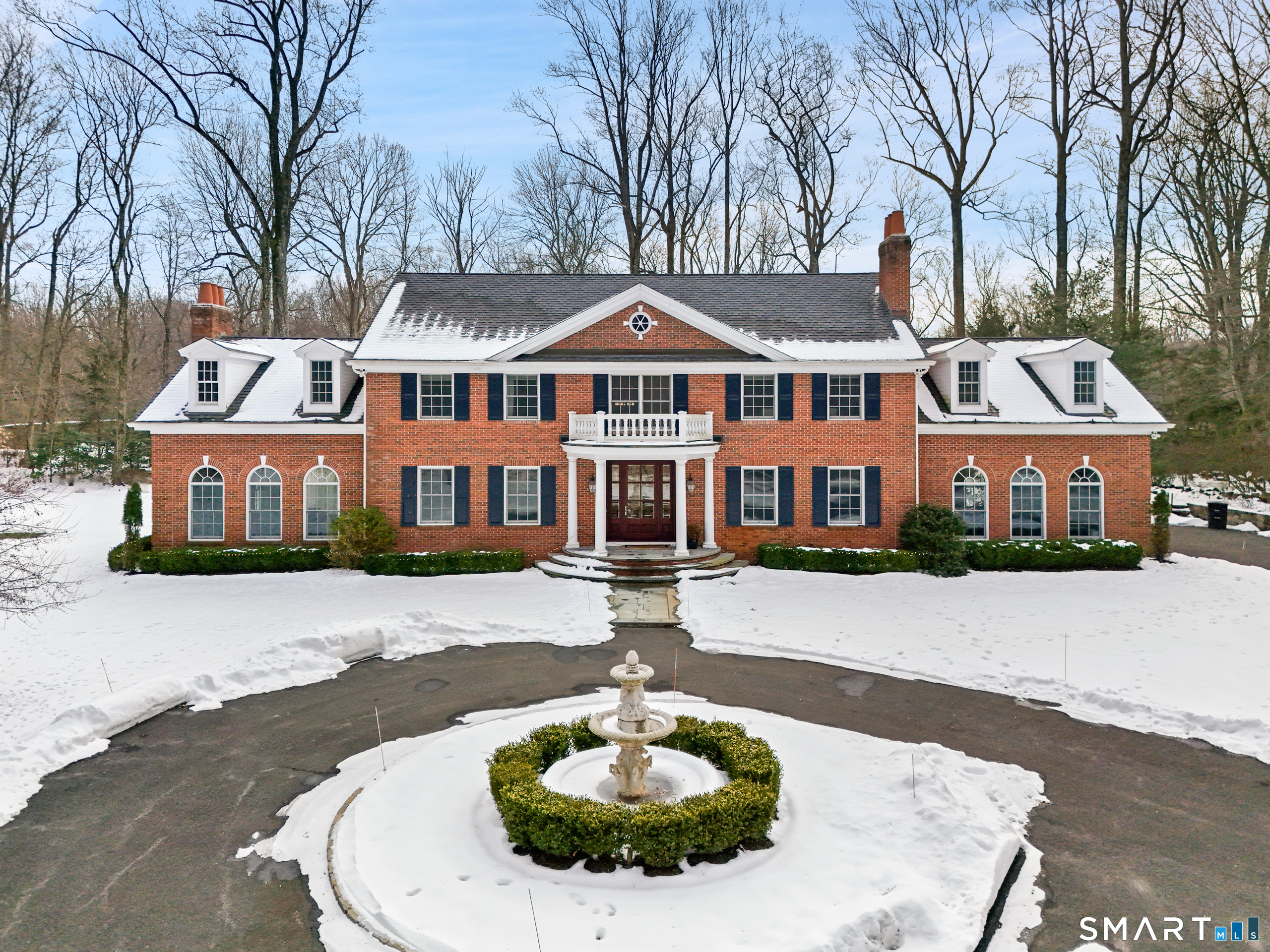 Photo 1 of 10 Wyckham Hill Lane, Greenwich, CT