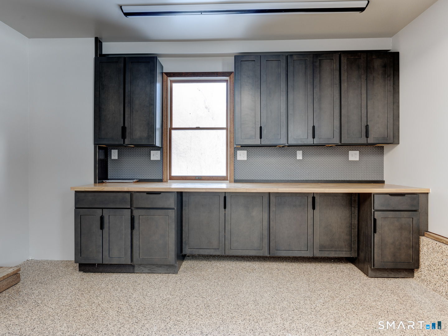 Photo 35 of 18 Wesley Road, East Windsor, CT