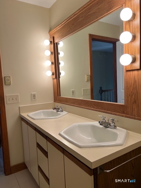 Photo 14 of 3 Mallard Cove, East Hampton, CT