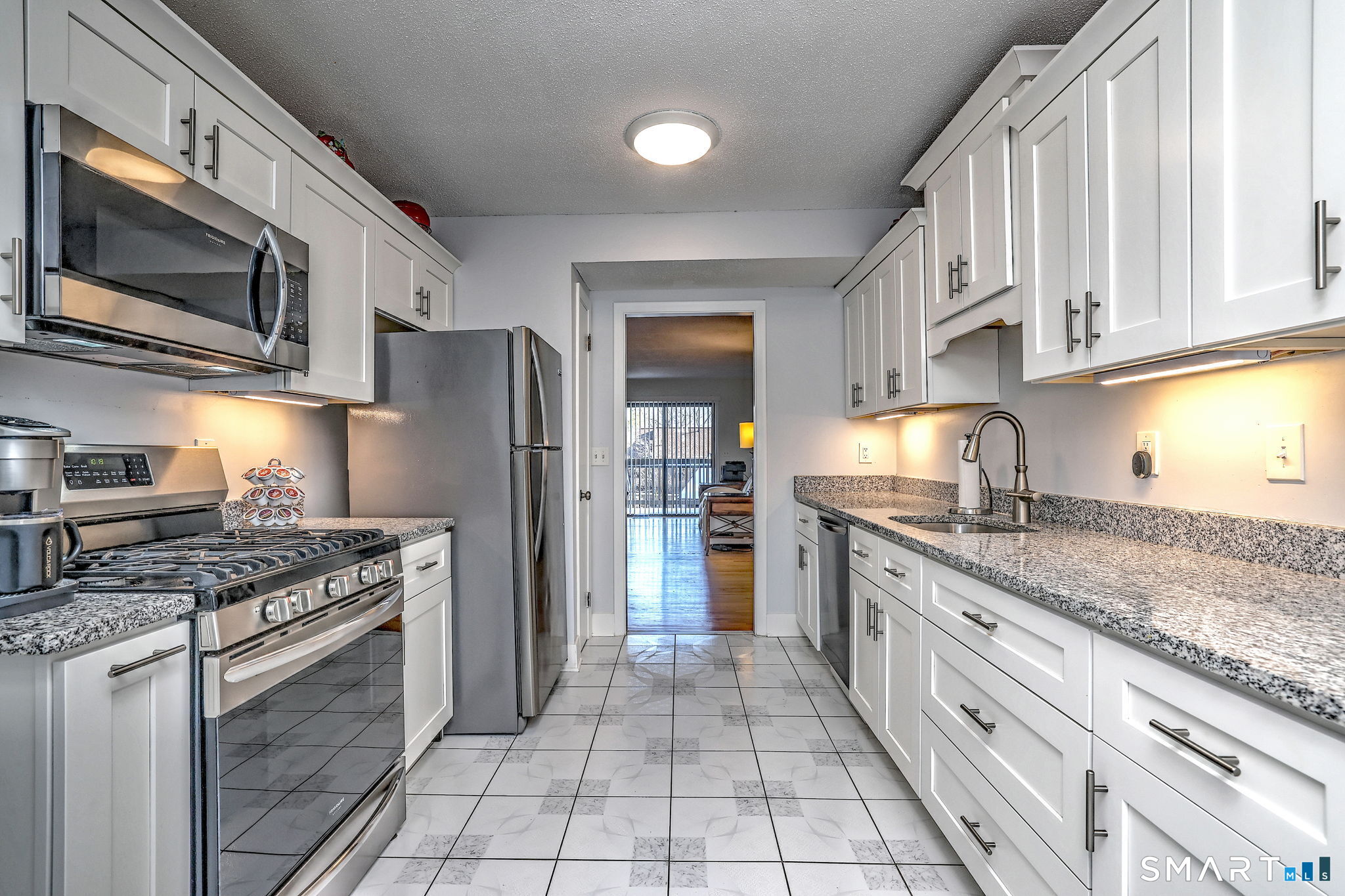 Photo 3 of 160 Brittany Farms Road, New Britain, CT