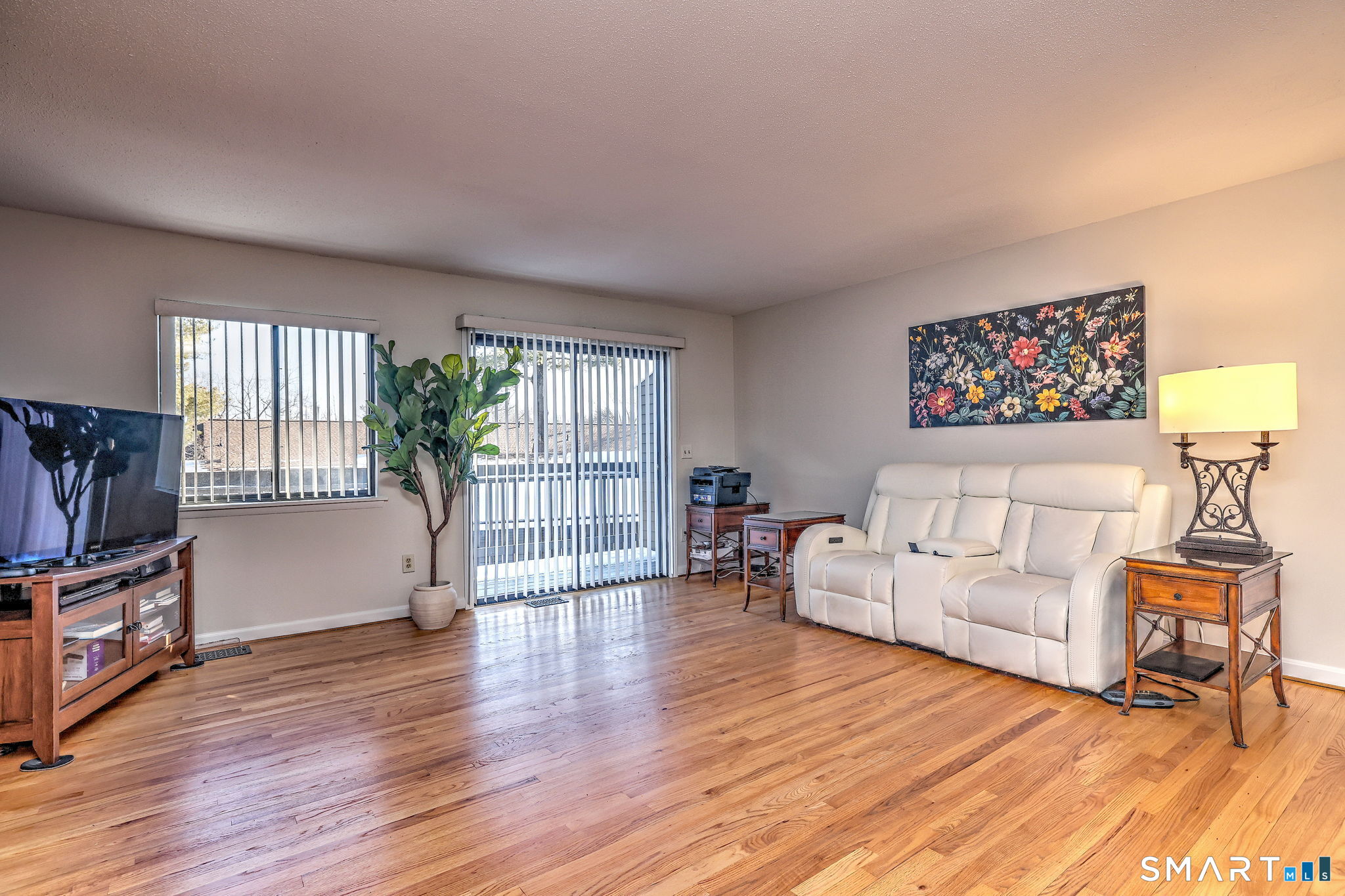 Photo 8 of 160 Brittany Farms Road, New Britain, CT