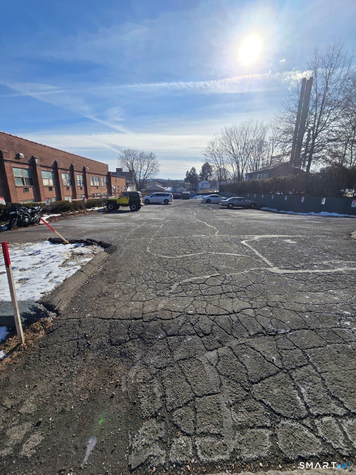 Homes for sale in Middletown, CT | 201 College St #26, Middletown, CT 06457 | MLS# 24150968