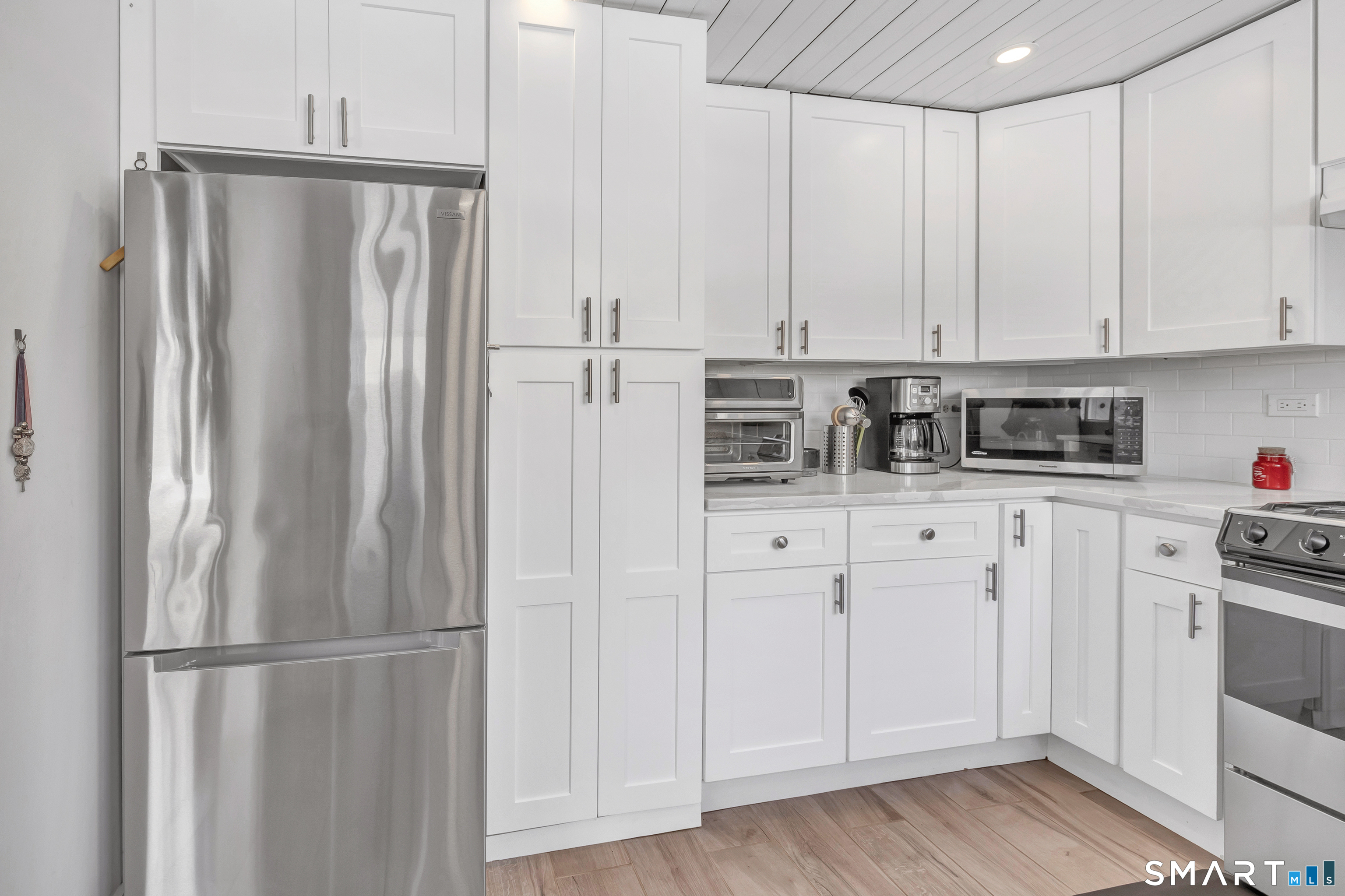 Photo 18 of 70 Cranbury Road, Norwalk, CT