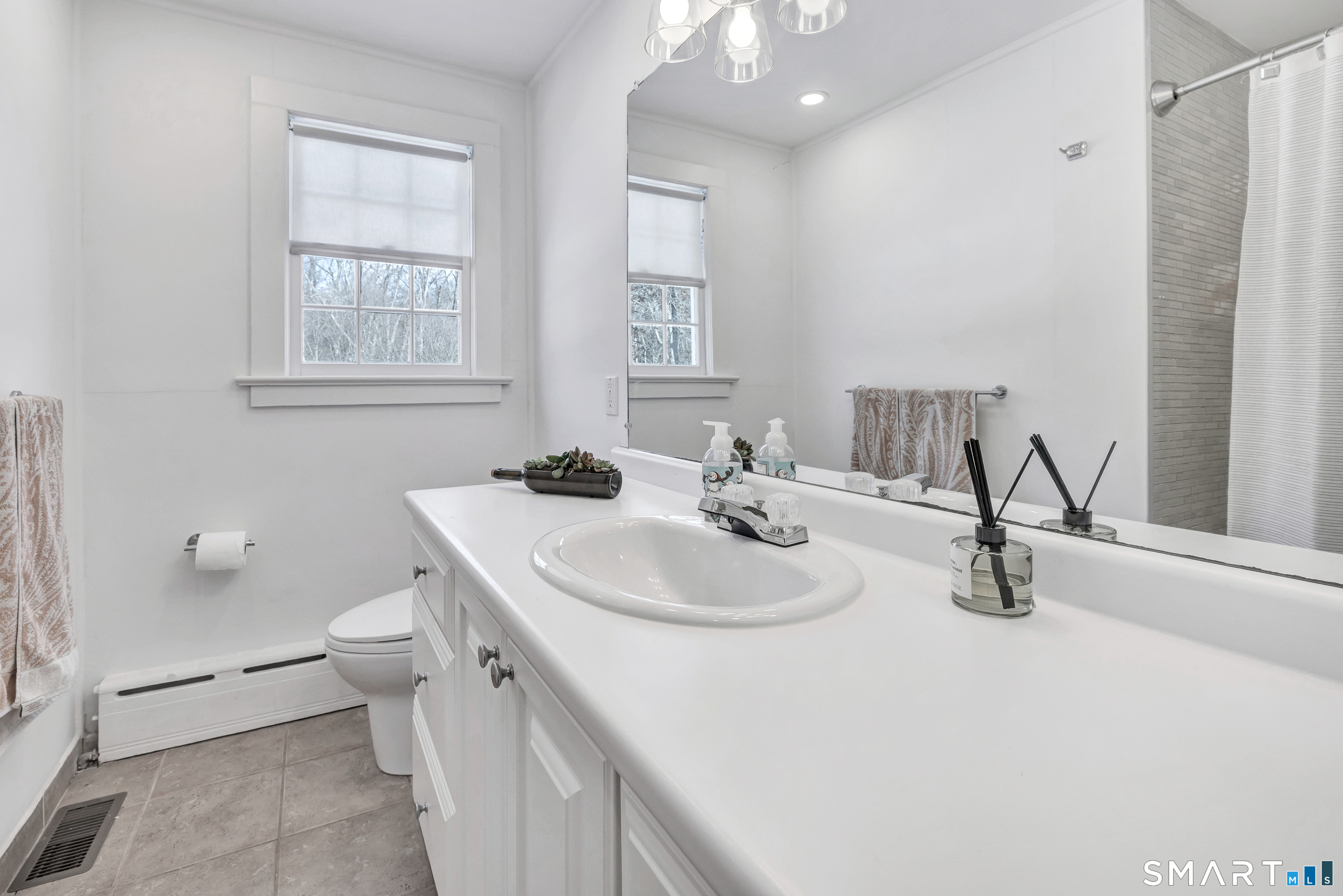 Photo 22 of 70 Cranbury Road, Norwalk, CT