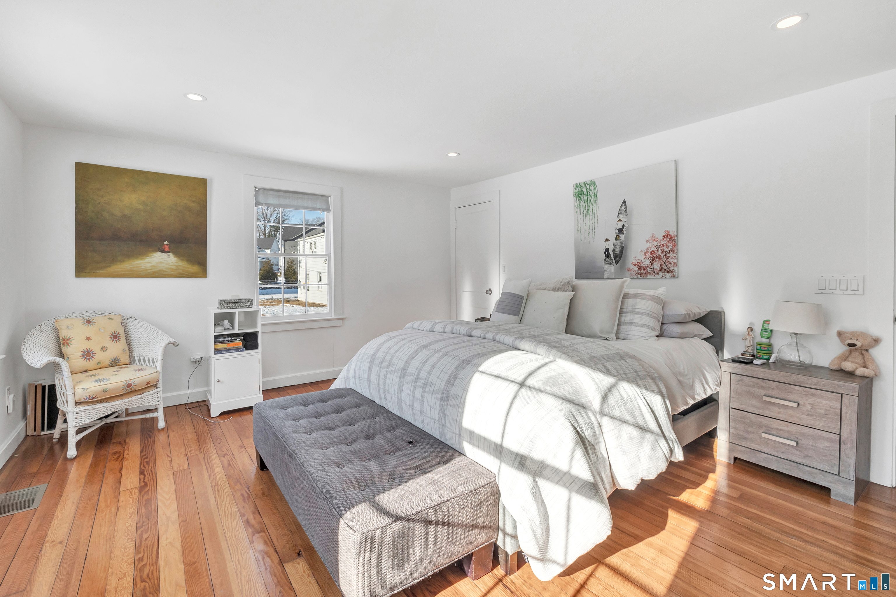 Photo 27 of 70 Cranbury Road, Norwalk, CT