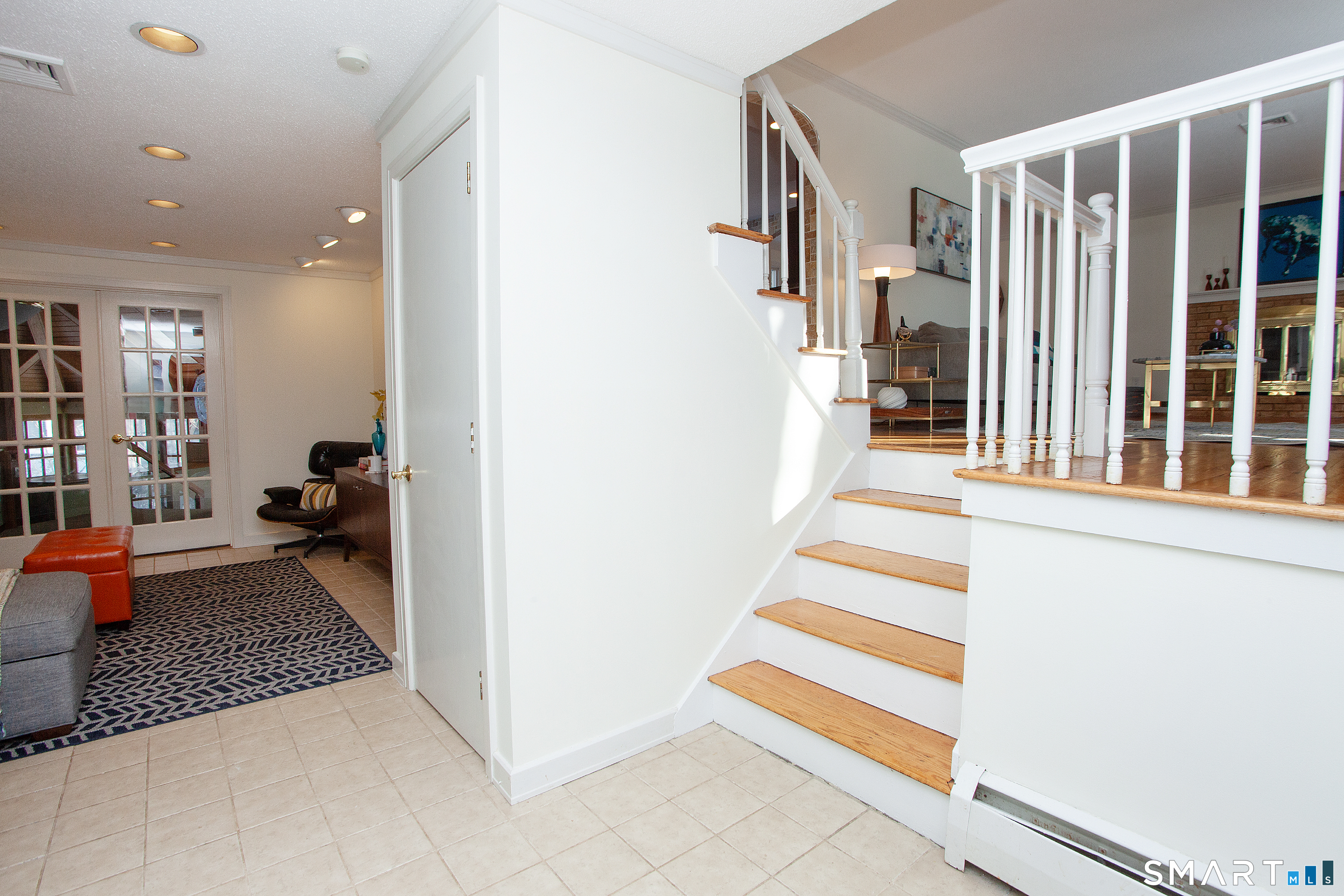 Photo 3 of 60 Ridgebrook Drive, West Hartford, CT