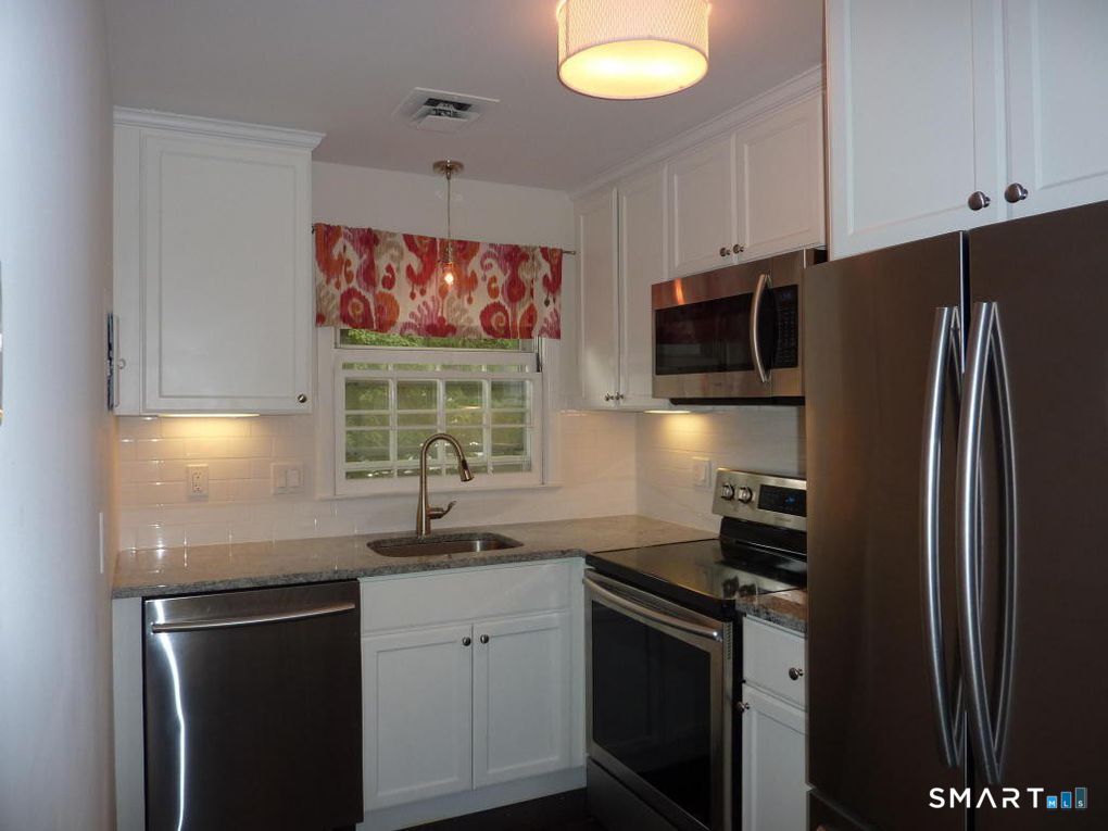 62 Heritage Hill, New Canaan, 06840, 3 Bedrooms Bedrooms, 0 ,2 BathroomsBathrooms,Residential Rental,For Sale,Heritage Hill,0,24151063