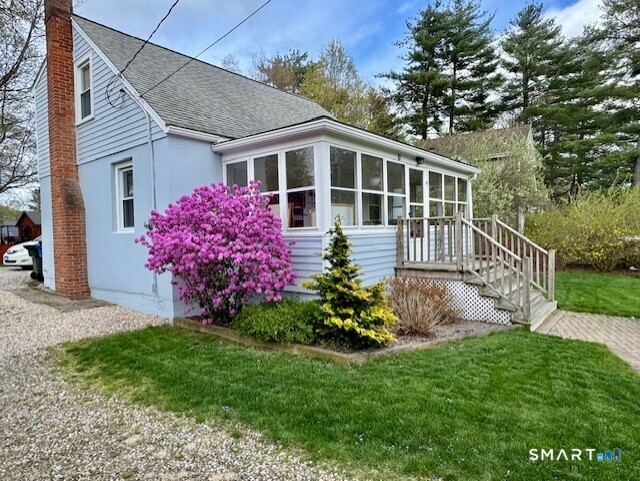 Photo 34 of 10 School Street, Burlington, CT