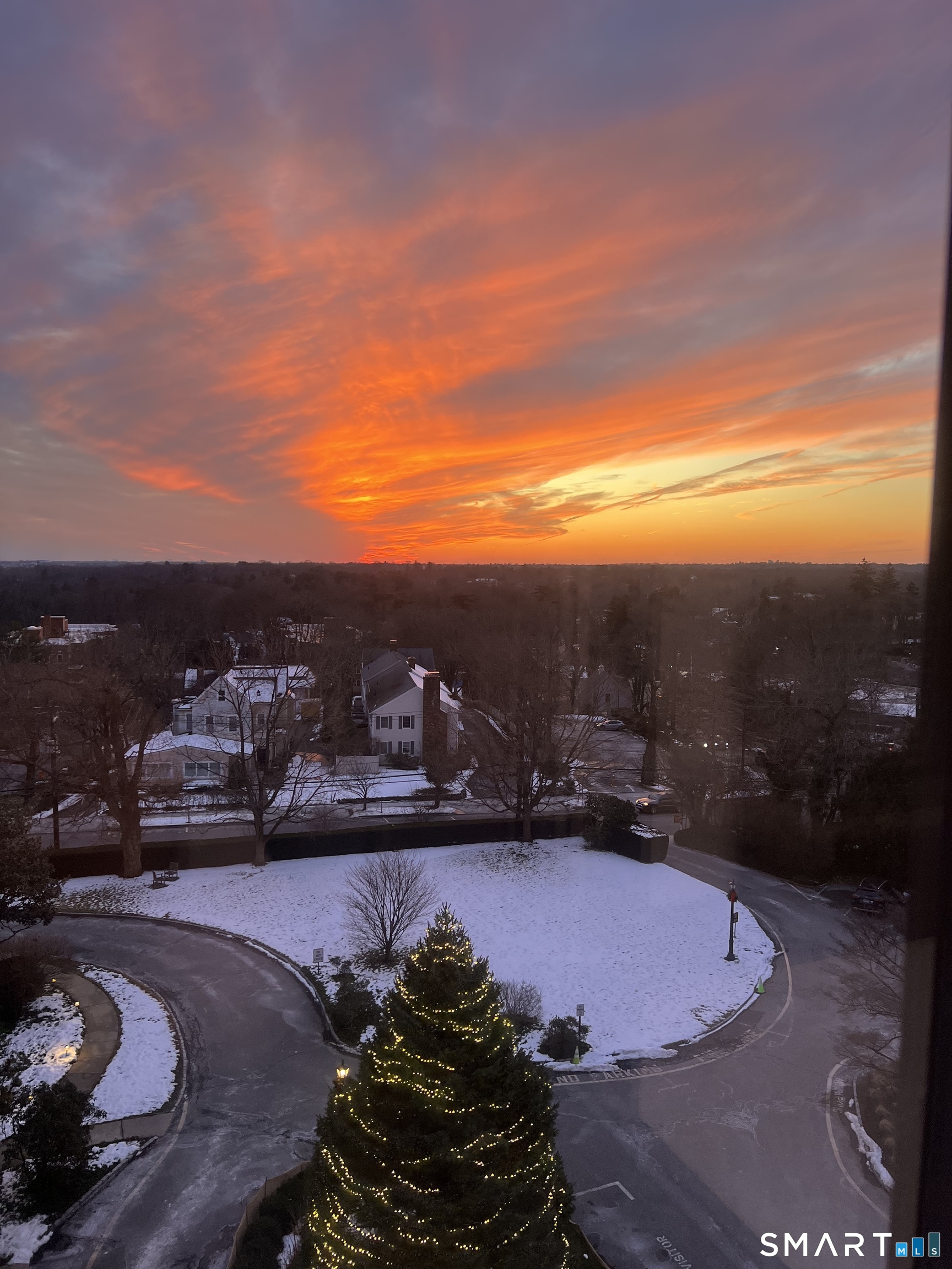 Homes for sale in Greenwich, CT | 47 Lafayette Pl #APT 6J, Greenwich, CT 06830 | MLS# 24138948