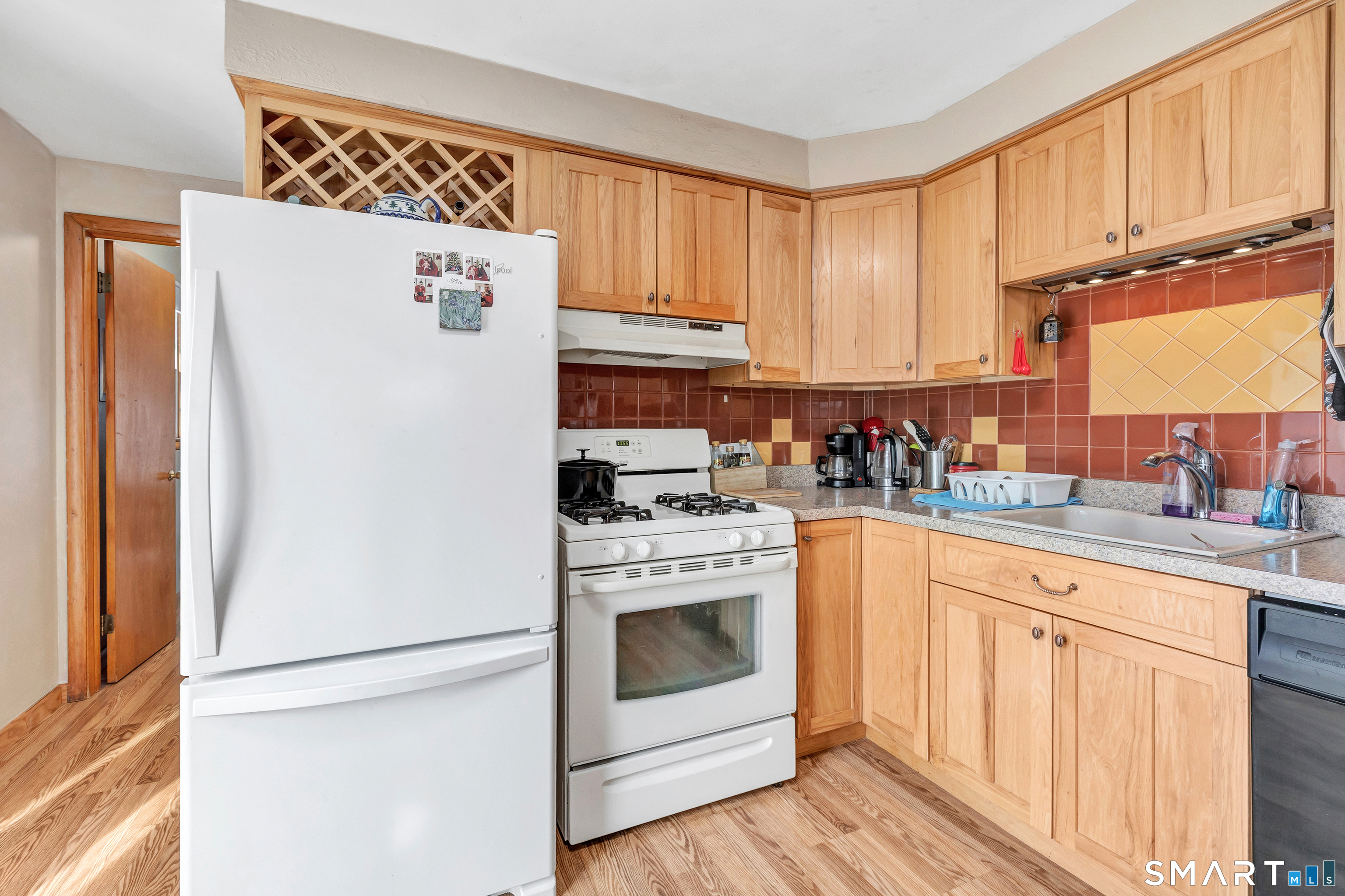 Photo 11 of 20 Fitzpatrick Road, Ansonia, CT