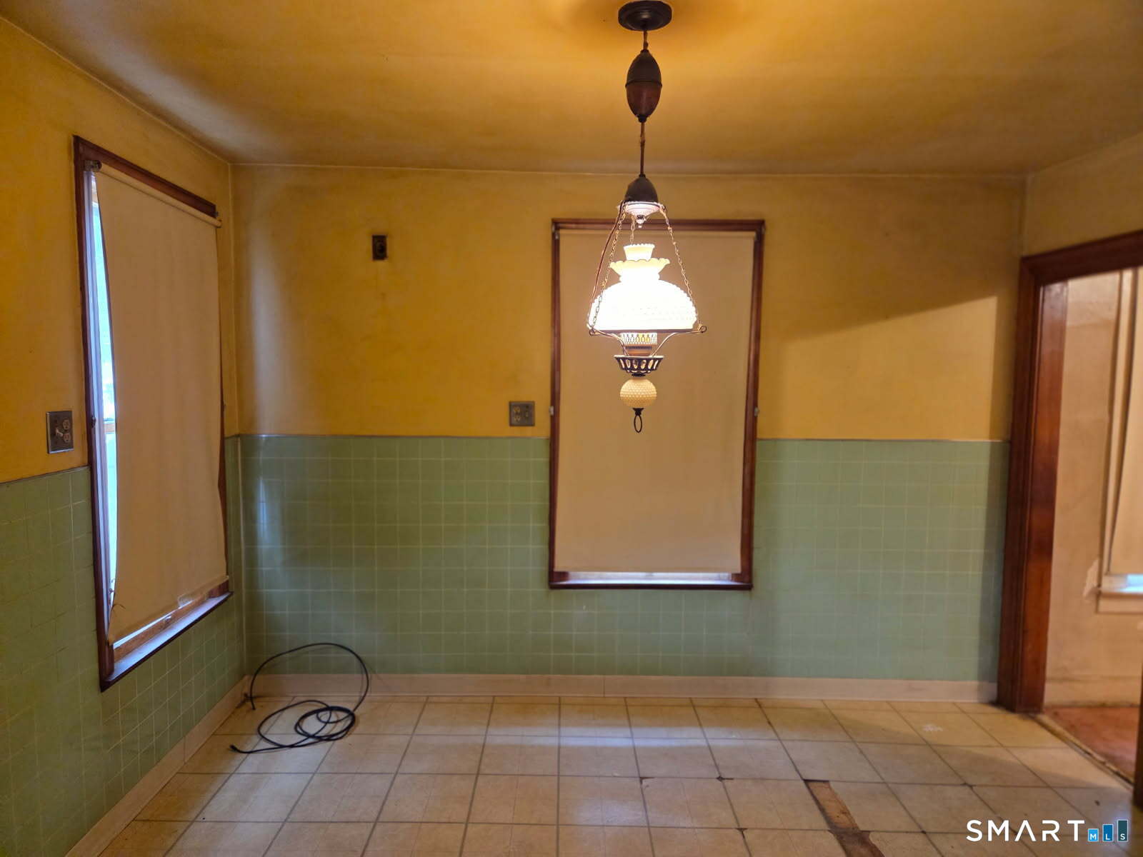 Photo 4 of 128 Portsea Street, New Haven, CT