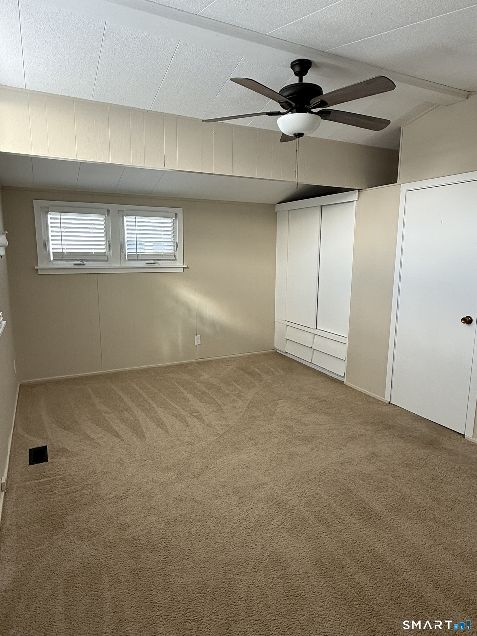 Photo 11 of 14 Chestnut Drive, Westbrook, CT