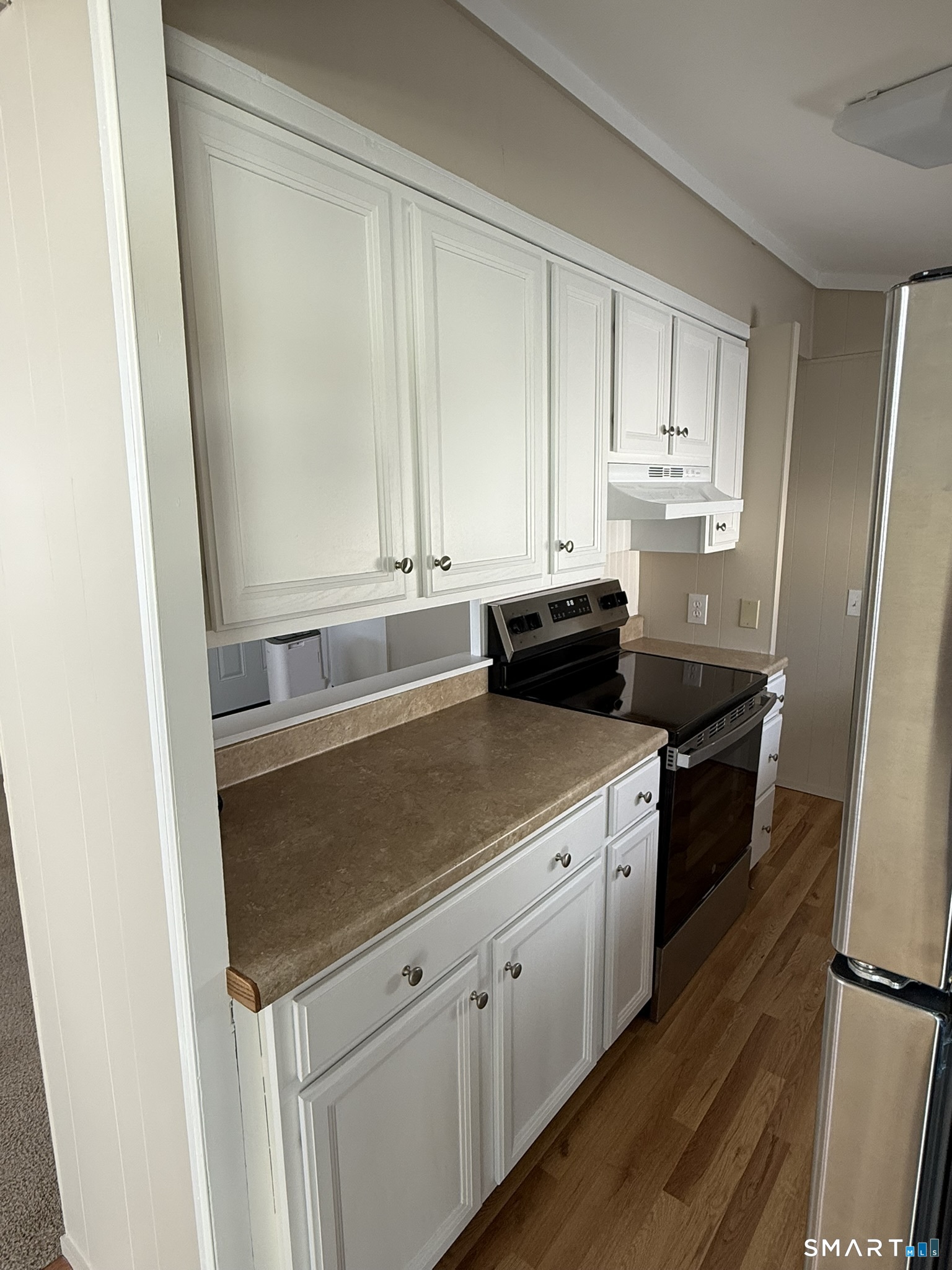 Photo 8 of 14 Chestnut Drive, Westbrook, CT