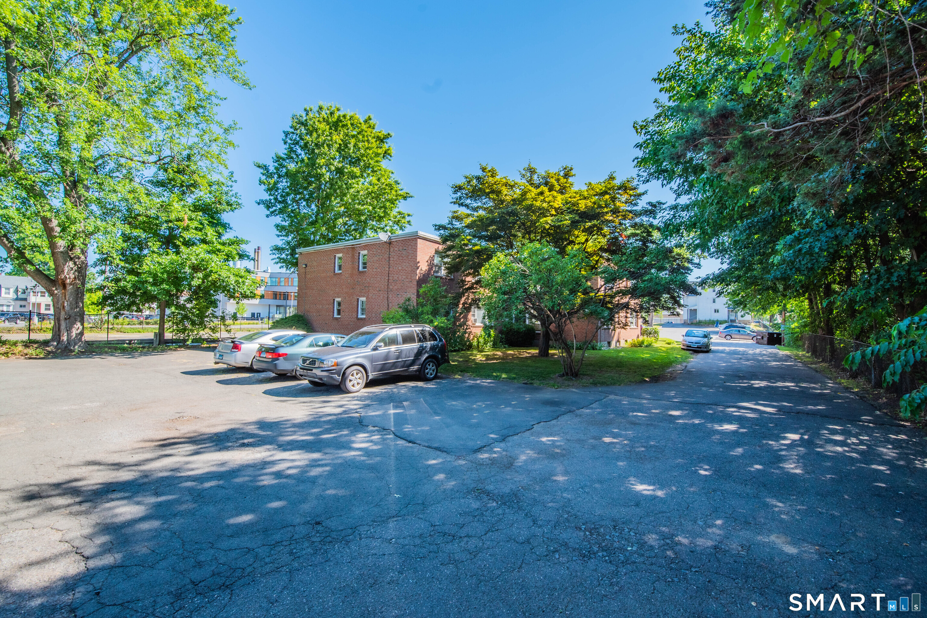 Photo 3 of 353A Main Street, East Hartford, CT