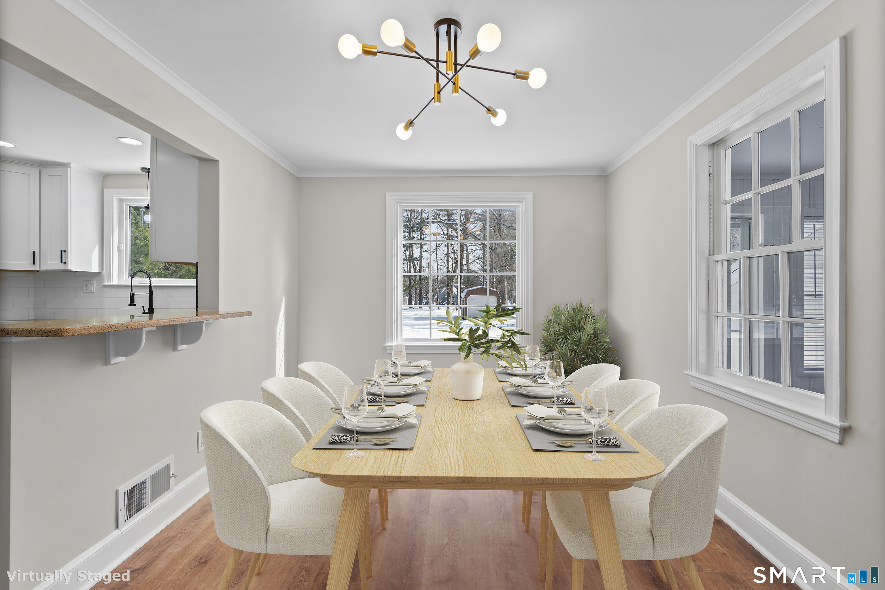 Photo 4 of 608 Kennedy Road, Windsor, CT