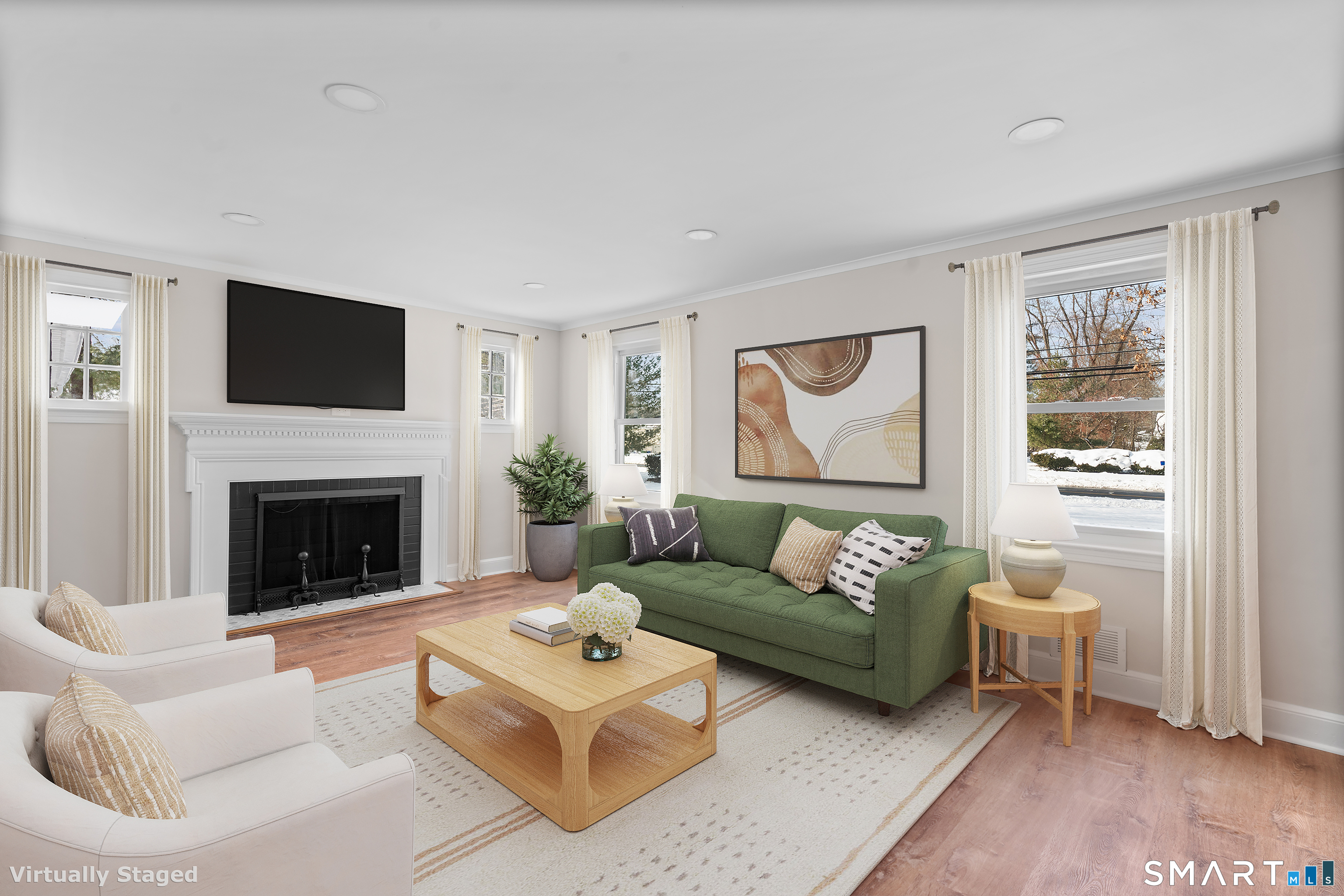 Photo 3 of 608 Kennedy Road, Windsor, CT