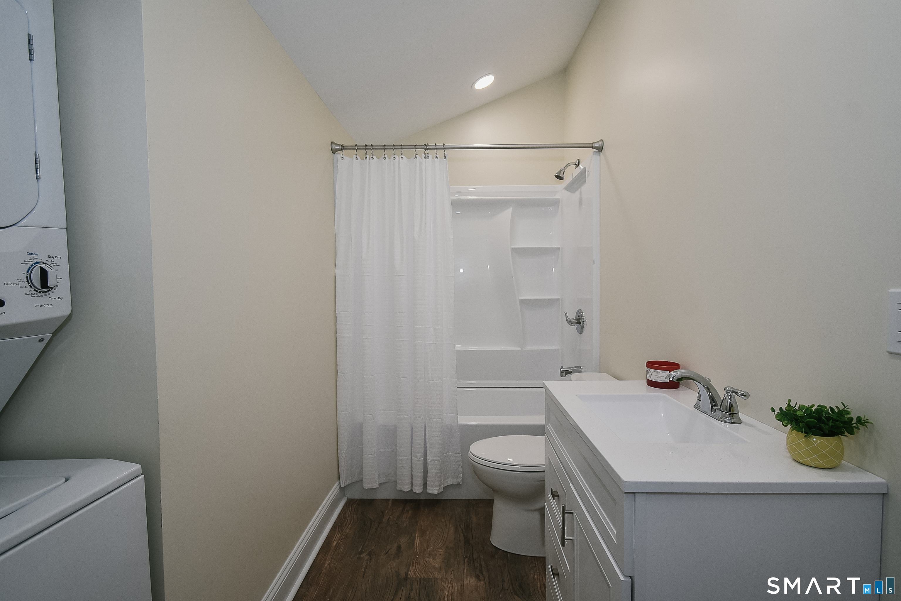 Photo 20 of 42 Eastview Road, Plymouth, CT