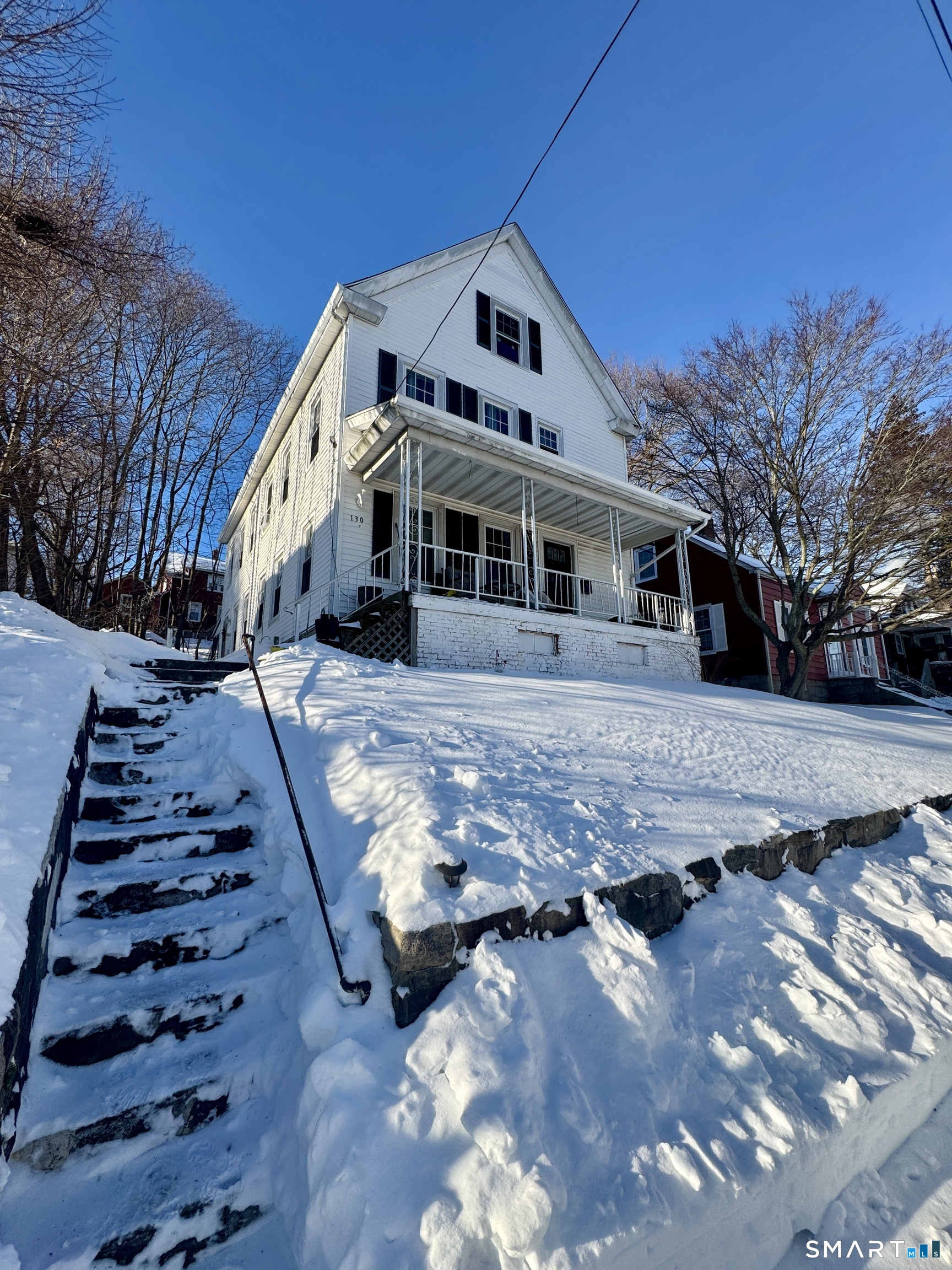 Homes for sale in New London, CT | 130 Norwood Ave, New London, CT 06320 | MLS# 24151360