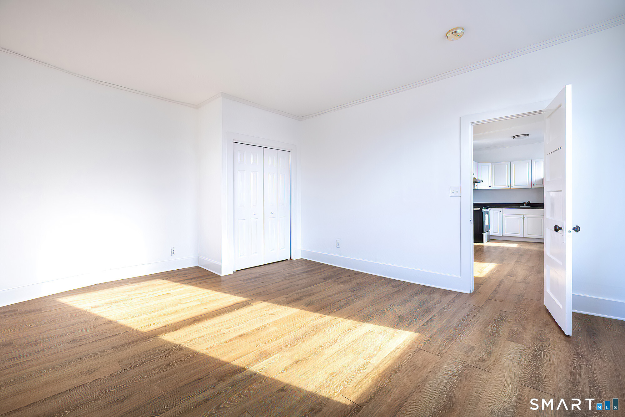 Photo 10 of 406 Main Street, Ridgefield, CT