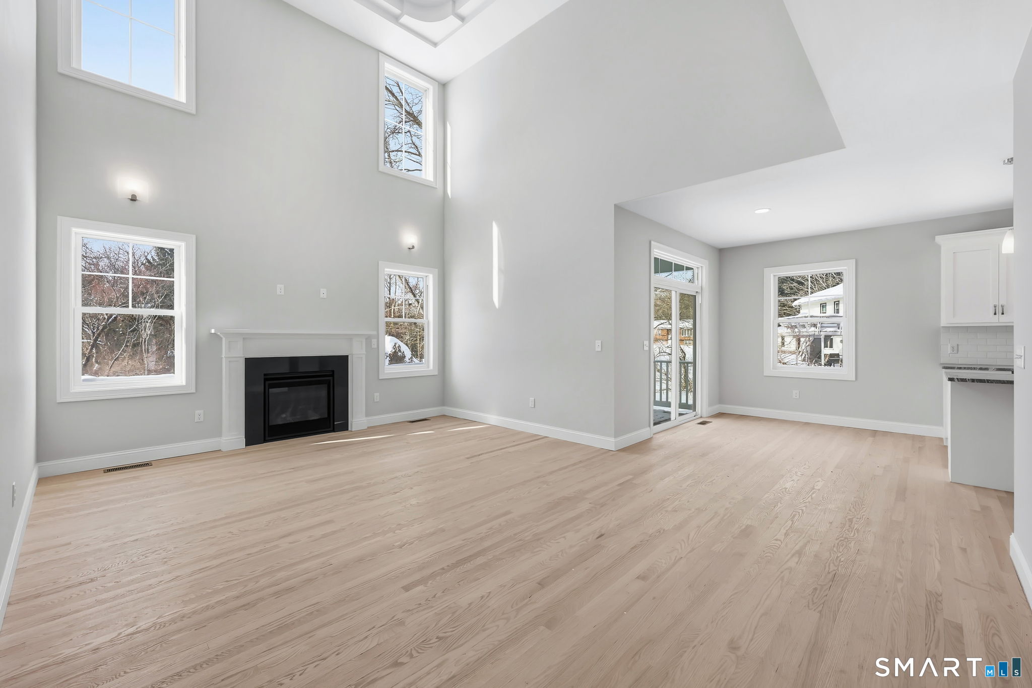 Homes for sale in Hebron, CT | 102 West St, Hebron, CT 06248 | MLS# 24151358