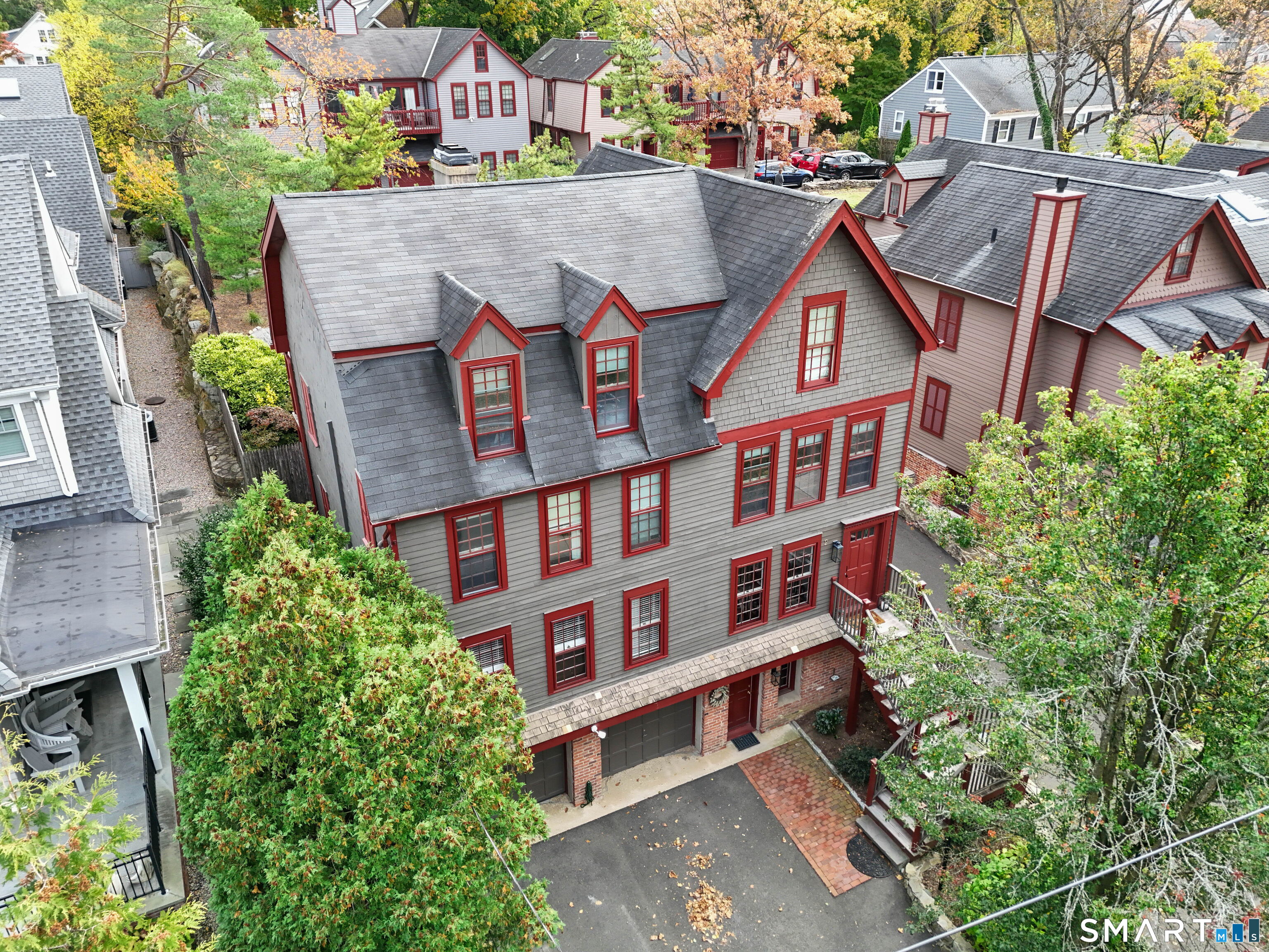 Homes for sale in Greenwich, CT | 49 Indian Harbor Dr #1, Greenwich, CT 06830 | MLS# 24151417