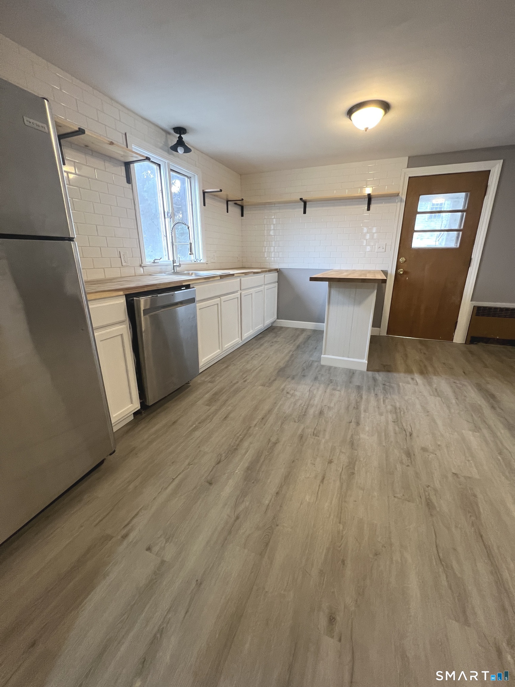 Homes for sale in Middletown, CT | 24 Saint Johns St, Middletown, CT 06457 | MLS# 24151439