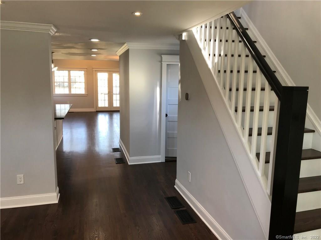 76 East, New Canaan, 06840, 3 Bedrooms Bedrooms, 0 ,2 BathroomsBathrooms,Residential Rental,For Sale,East,0,24151495