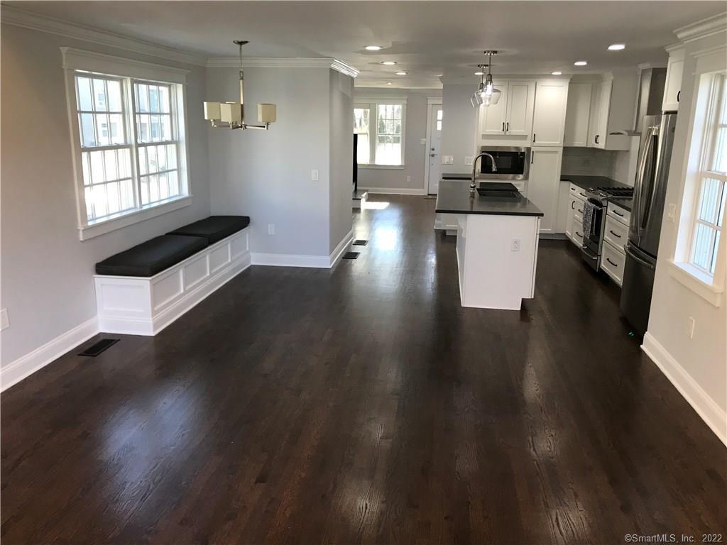 76 East, New Canaan, 06840, 3 Bedrooms Bedrooms, 0 ,2 BathroomsBathrooms,Residential Rental,For Sale,East,0,24151495