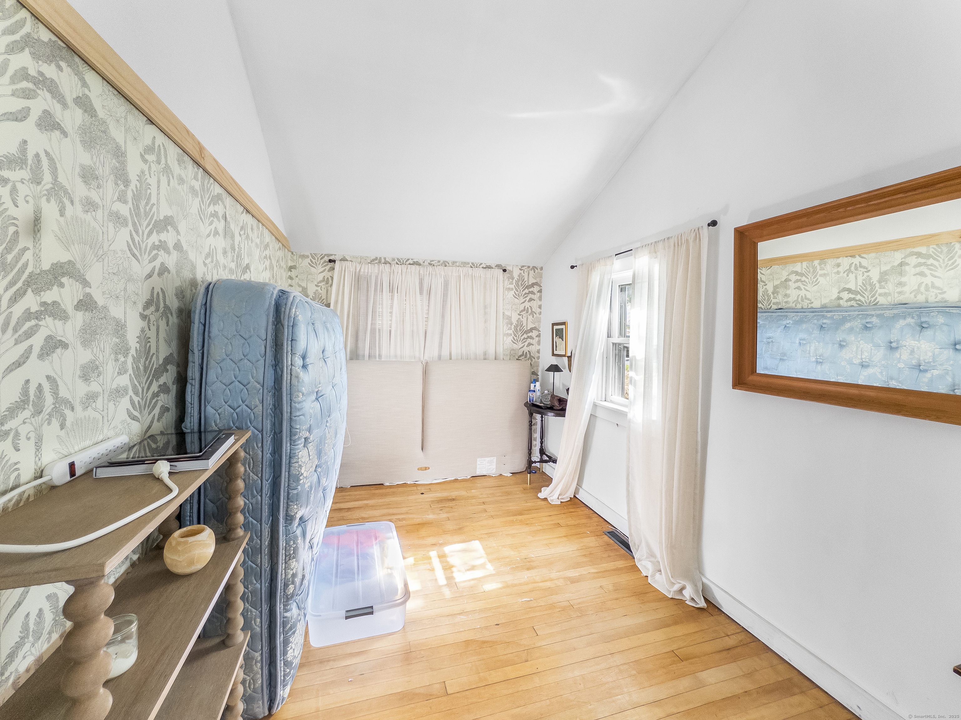 Photo 12 of 944 Totoket Road, North Branford, CT