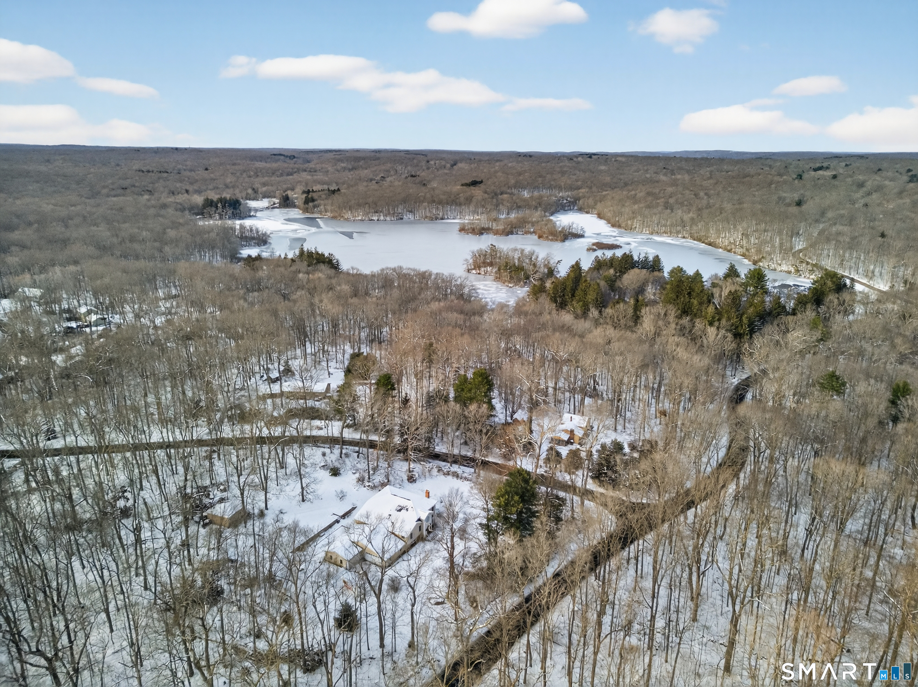 Photo 2 of 113 Winthrop Road, Westbrook, CT