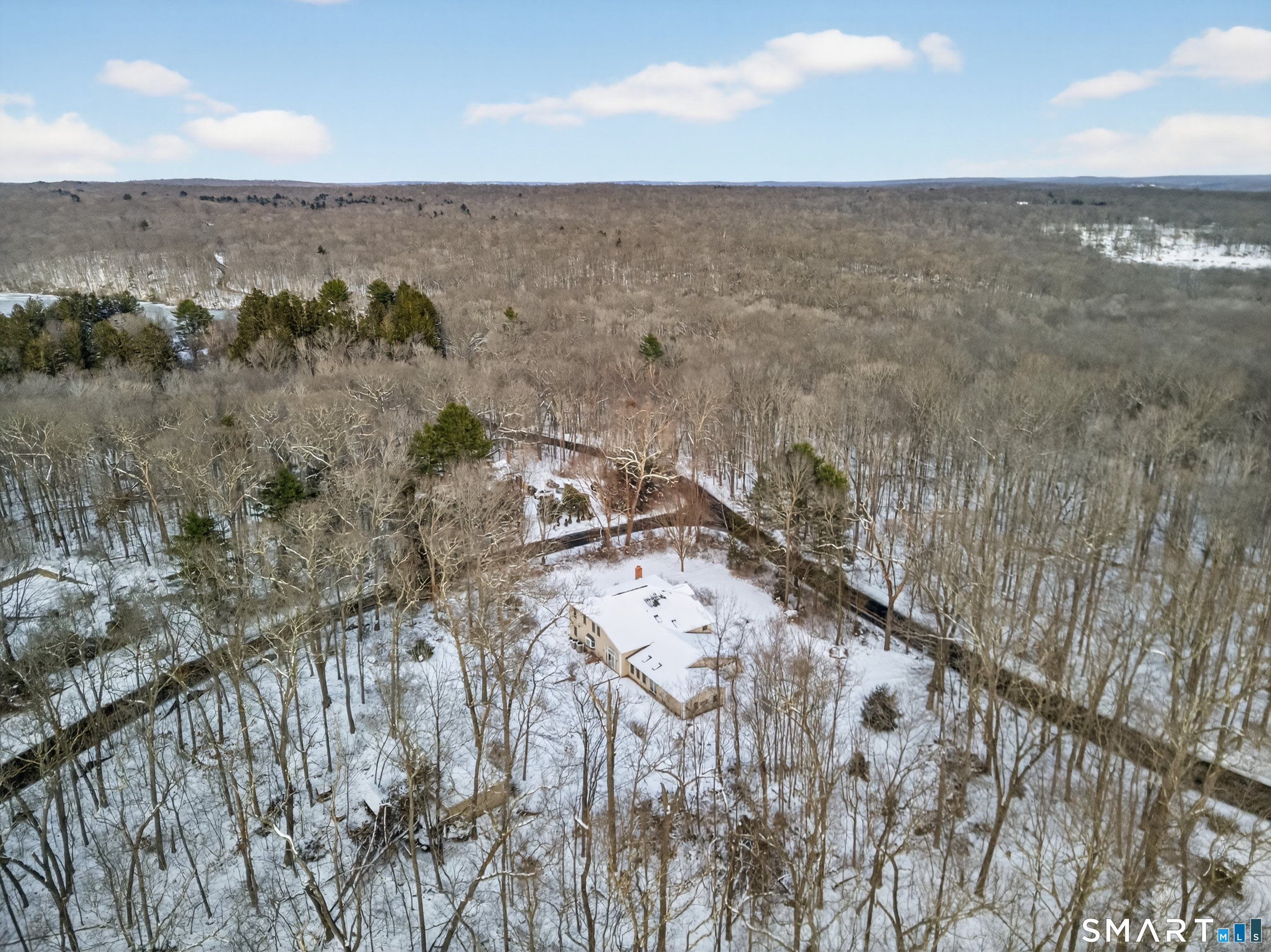 Photo 34 of 113 Winthrop Road, Westbrook, CT