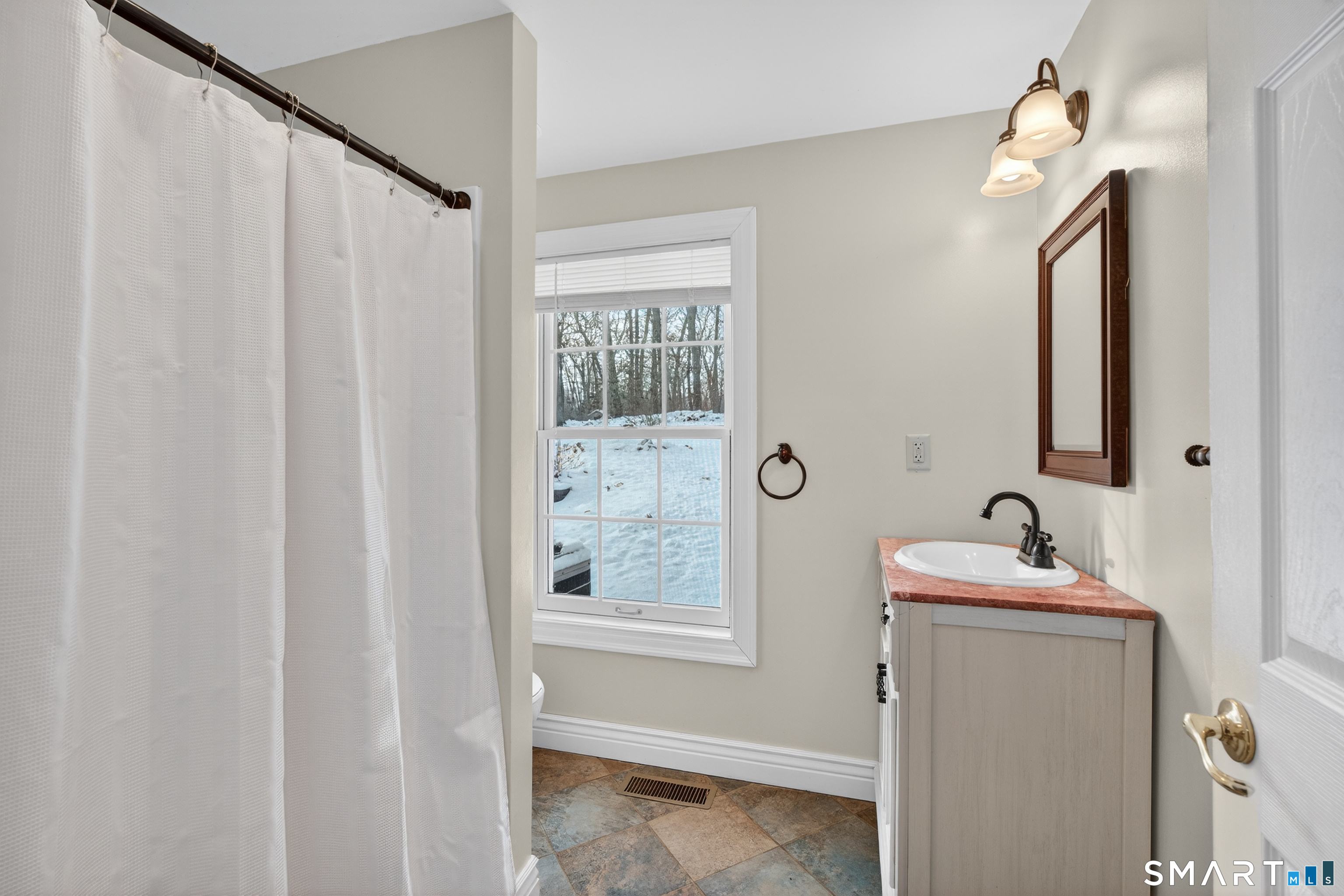 Photo 13 of 113 Winthrop Road, Westbrook, CT