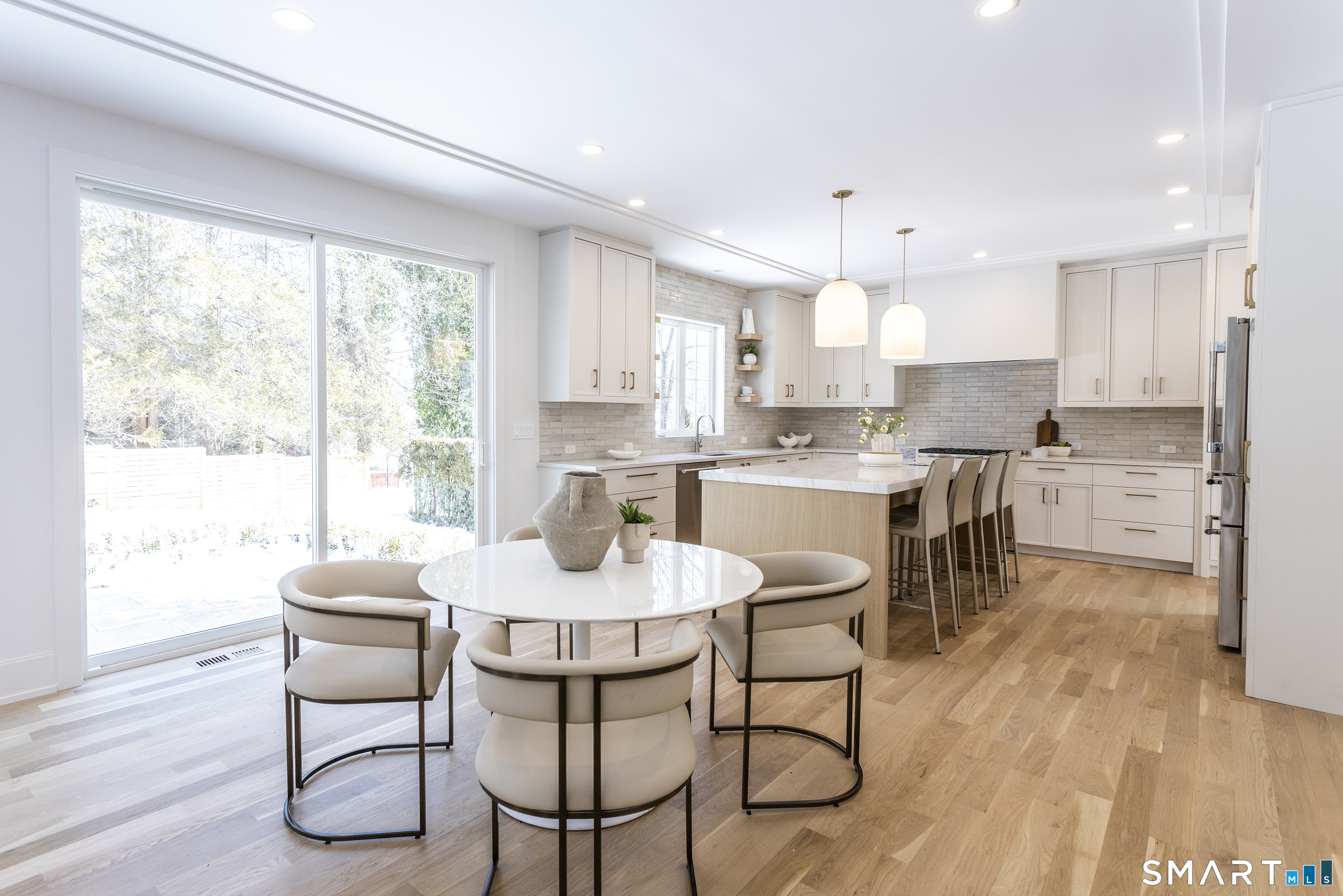 Photo 9 of 10 Wakenor Road, Westport, CT