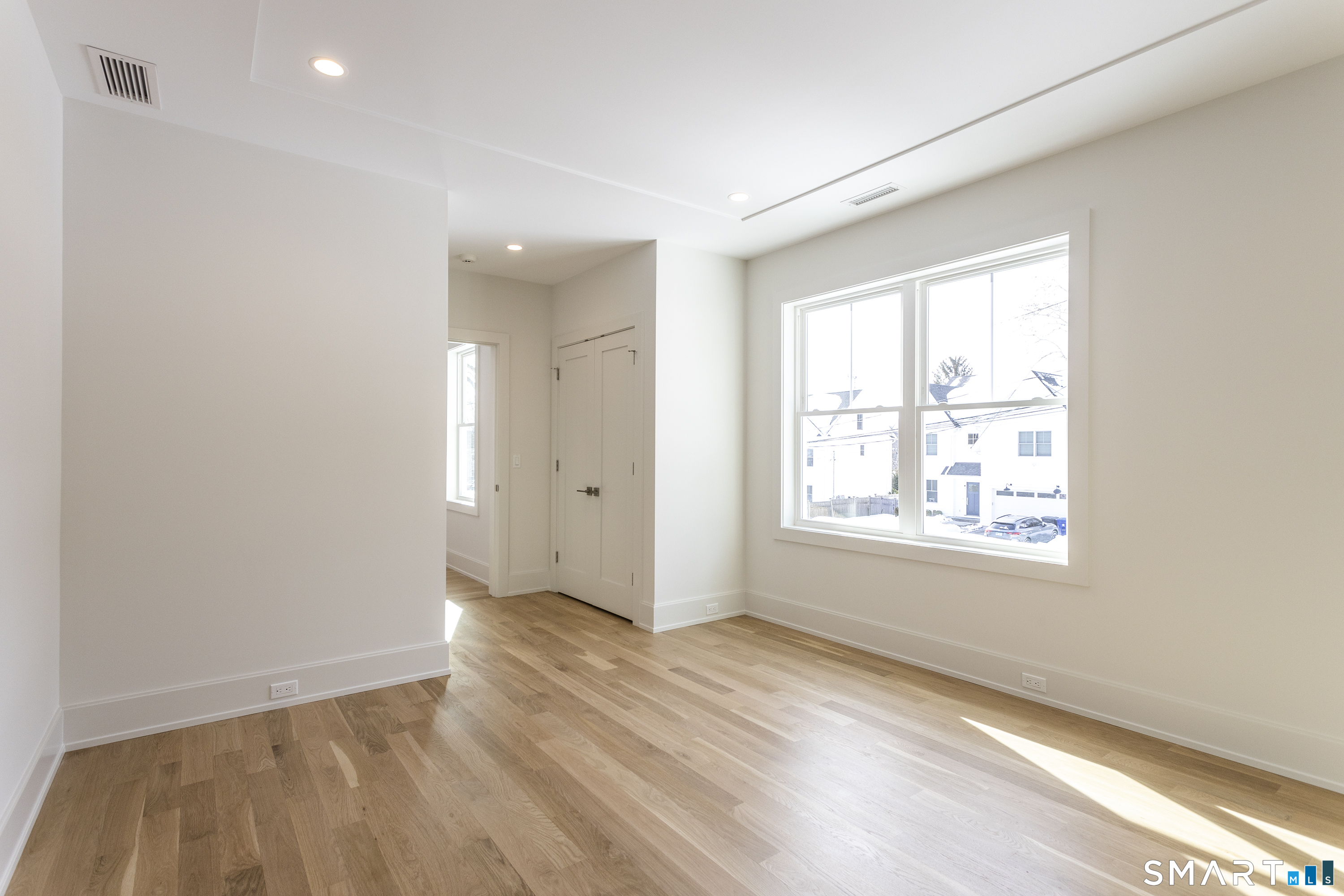 Photo 22 of 10 Wakenor Road, Westport, CT