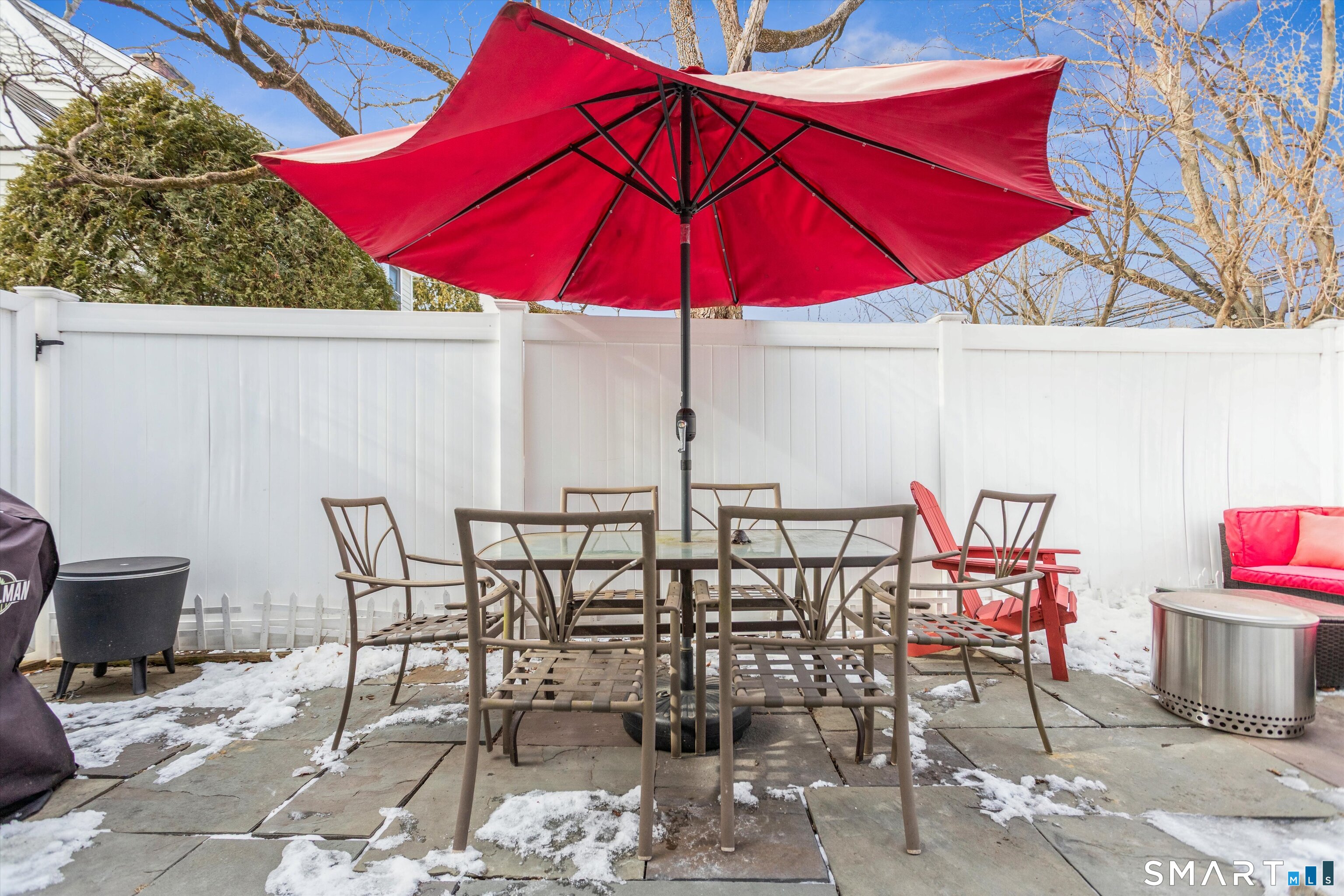 Photo 18 of 59 Woodway Road, Stamford, CT