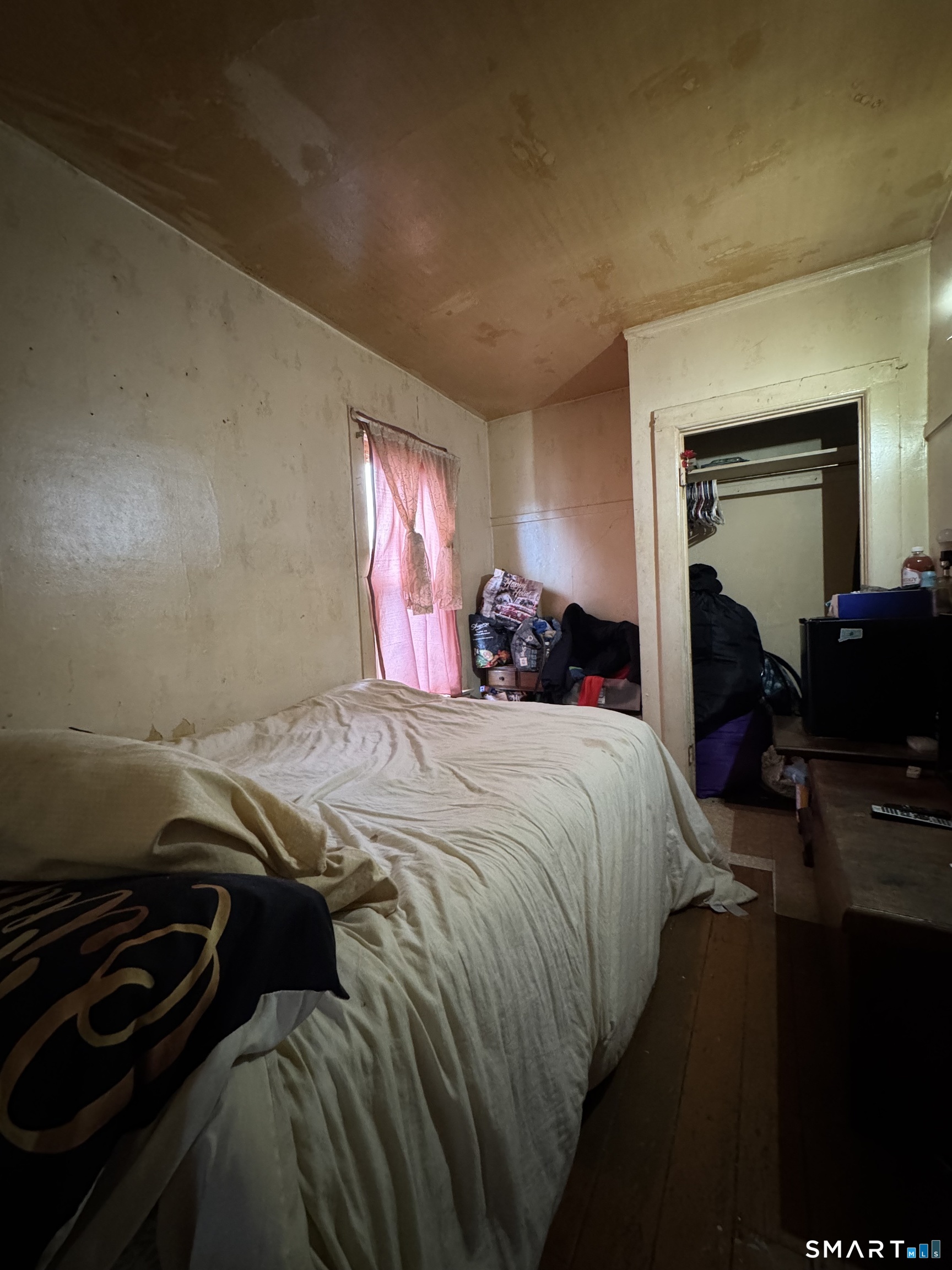 6 Williams, New London, 06320, 6 Bedrooms Bedrooms, 0 ,2 BathroomsBathrooms,Multi-family For Sale,For Sale,Williams,0,24149800