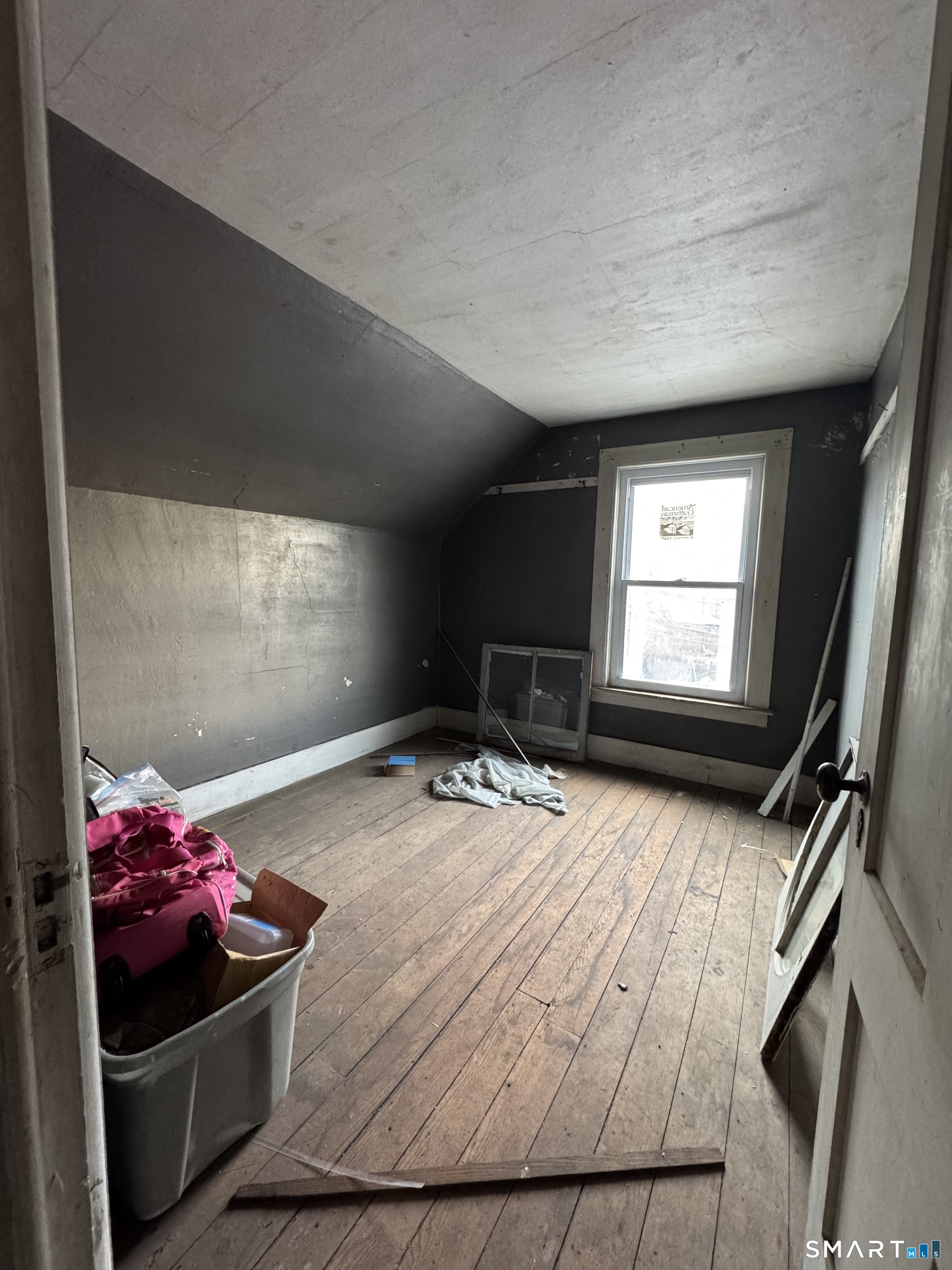 6 Williams, New London, 06320, 6 Bedrooms Bedrooms, 0 ,2 BathroomsBathrooms,Multi-family For Sale,For Sale,Williams,0,24149800