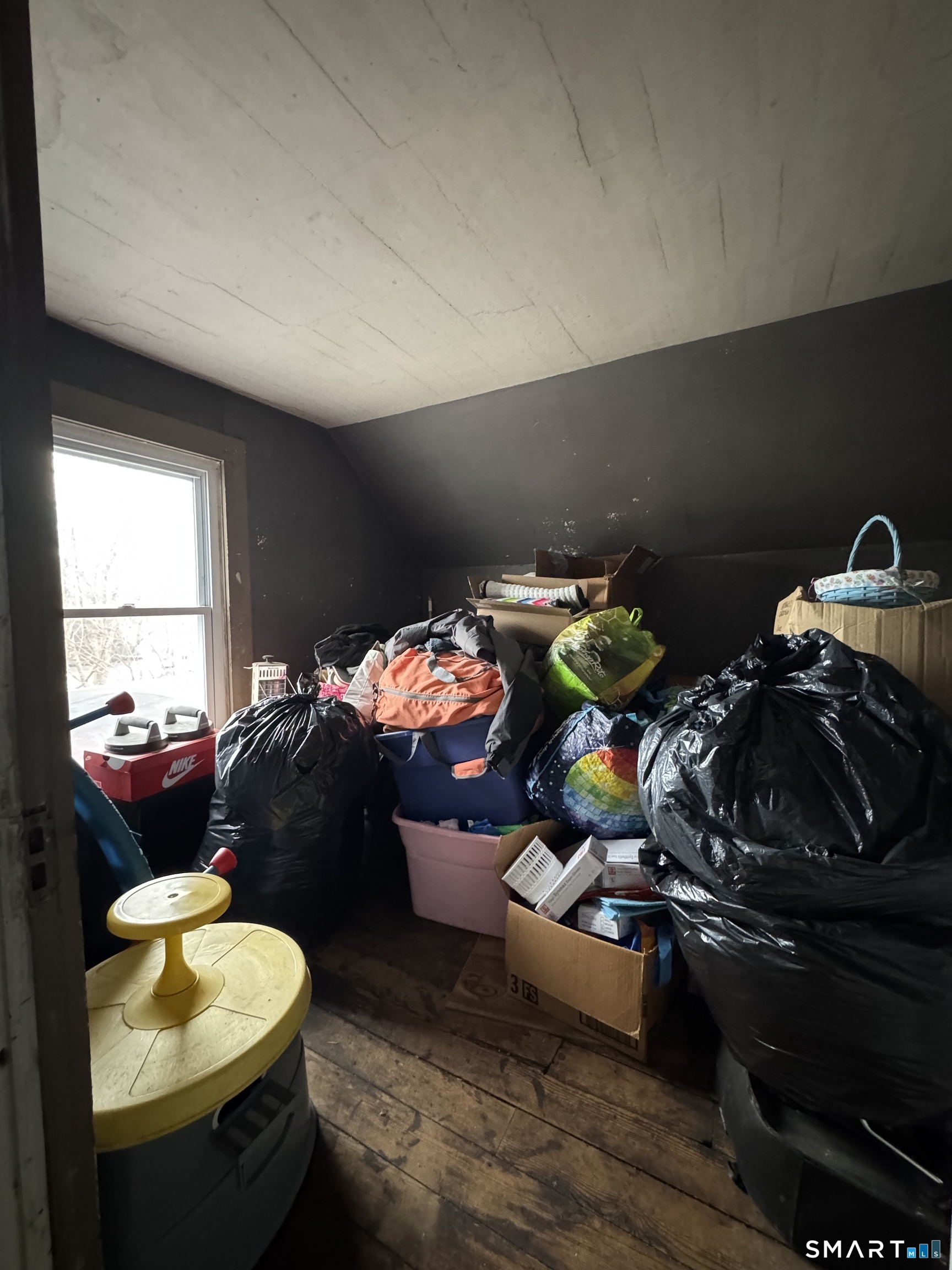 6 Williams, New London, 06320, 6 Bedrooms Bedrooms, 0 ,2 BathroomsBathrooms,Multi-family For Sale,For Sale,Williams,0,24149800