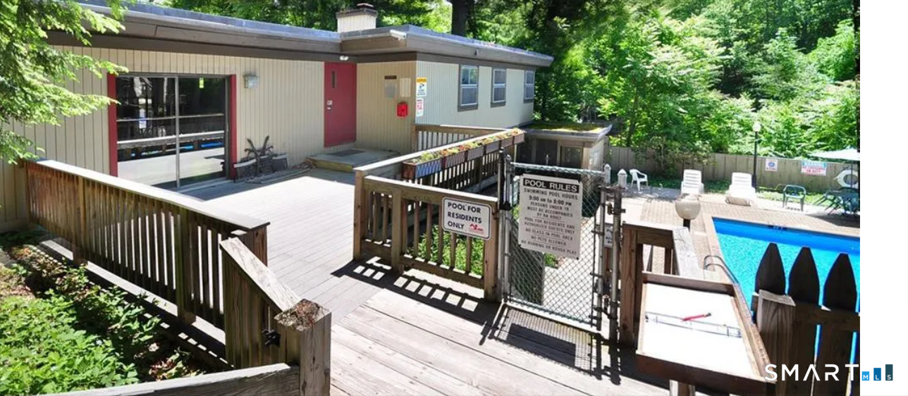 Photo 13 of 8 Carriage Drive, Simsbury, CT