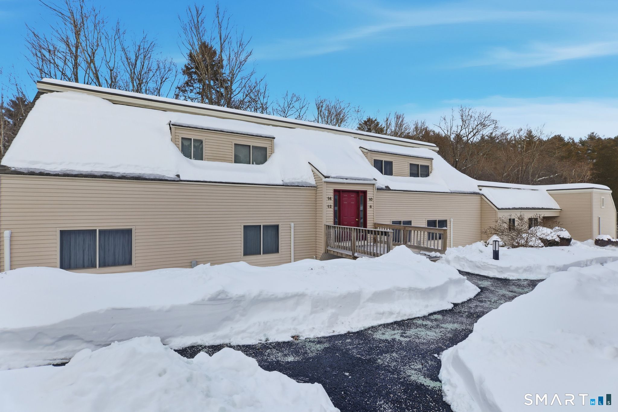 Photo 11 of 8 Carriage Drive, Simsbury, CT