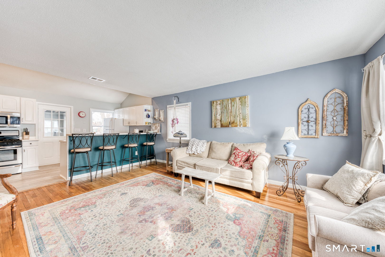 Photo 6 of 24 Lorraine Court, East Hartford, CT